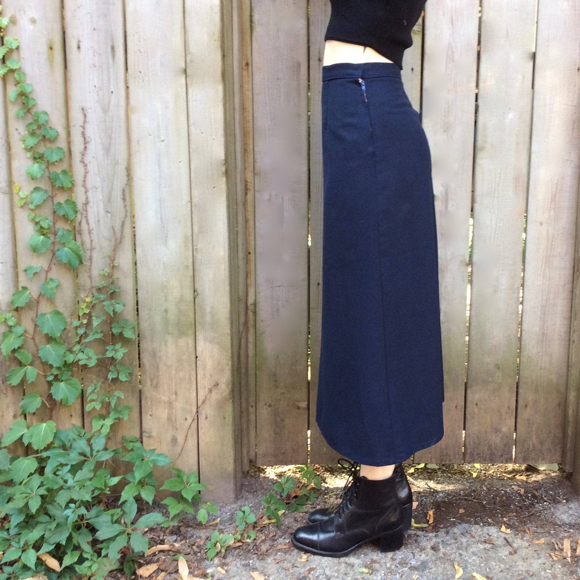 1940s Navy A-line Wool Midi Skirt Size Small - Image 4
