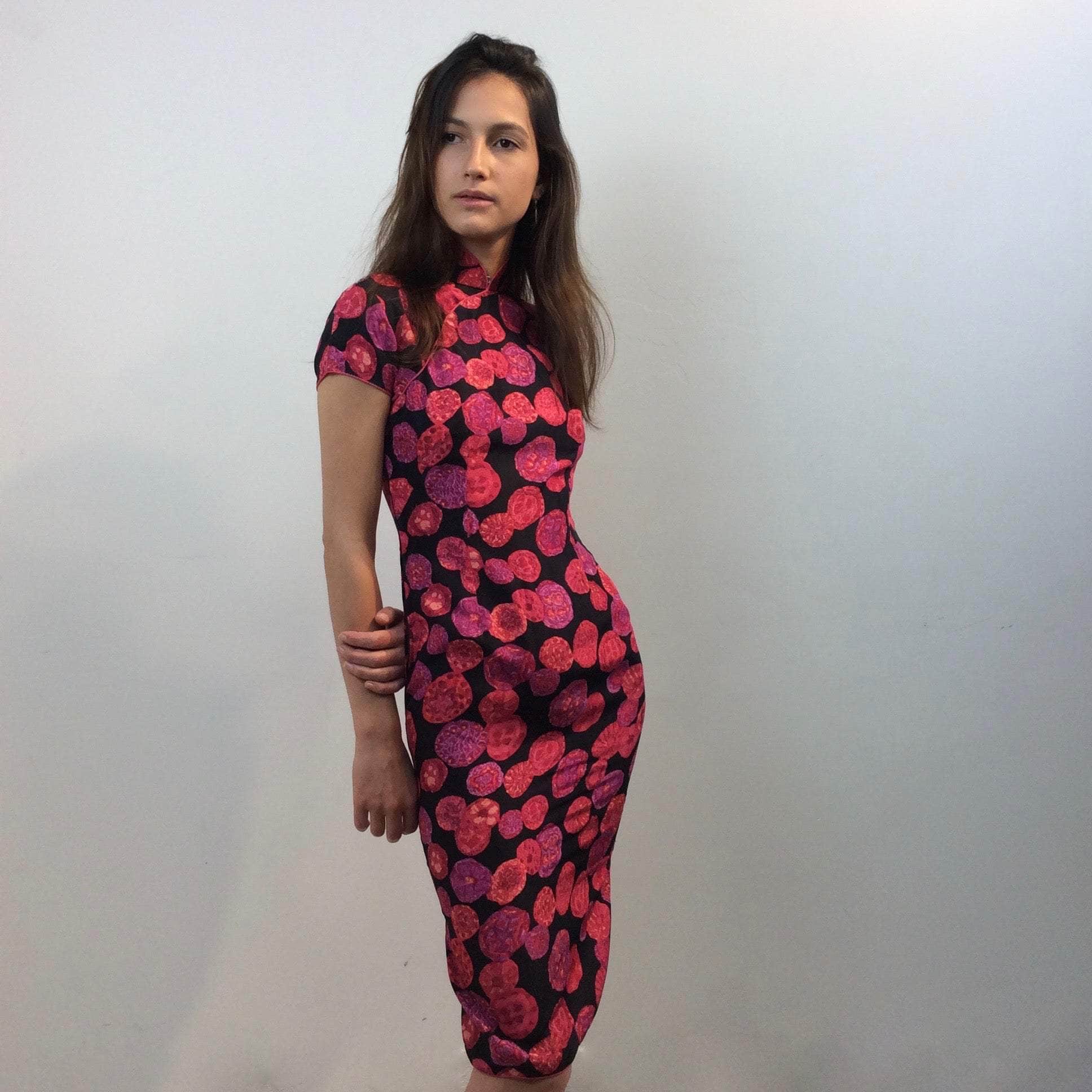 1950s-60s Short Sleeve Silk Qipao Dress Extra Small