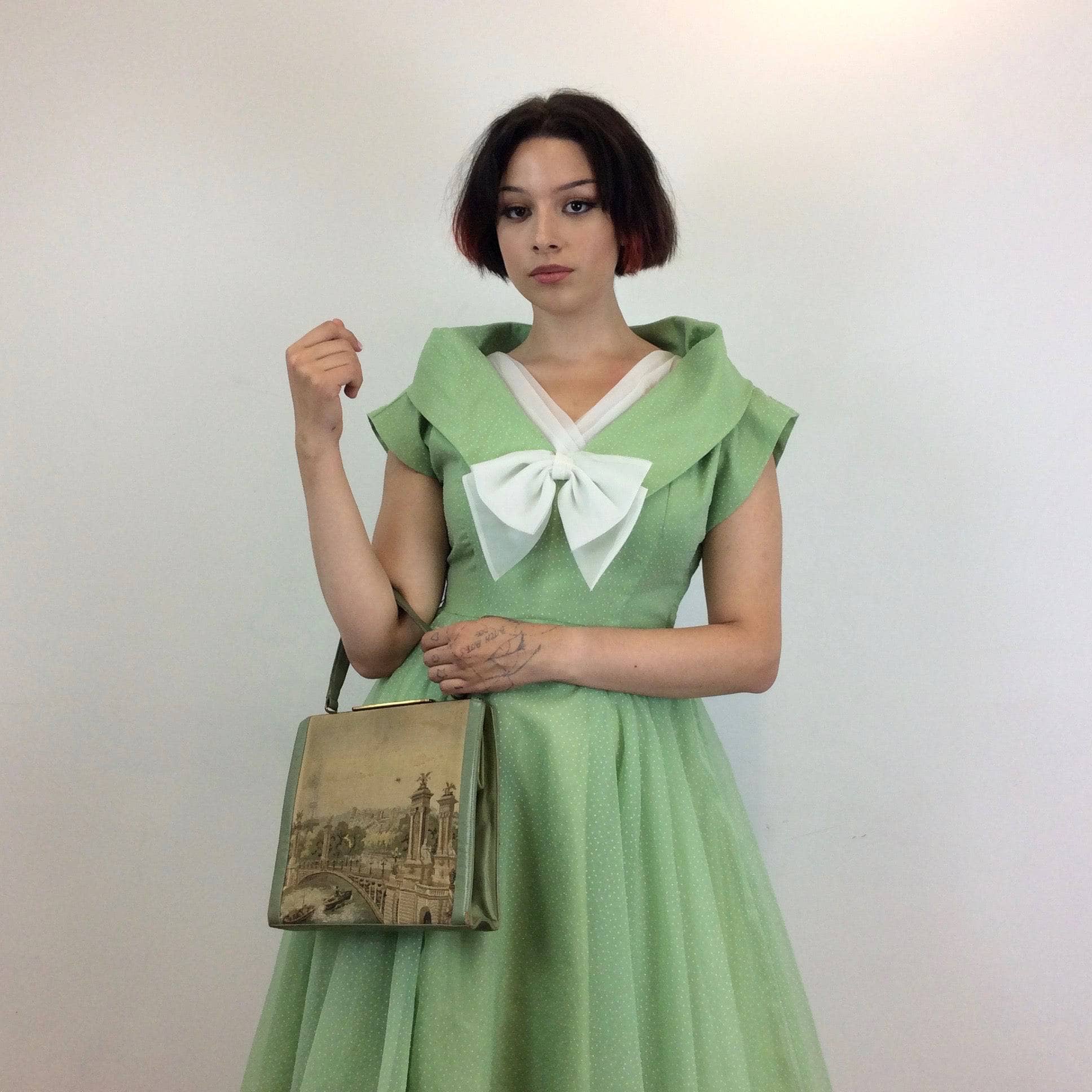 1950s Apple Green Short Sleeve Chiffon Dress Medium - Image 2
