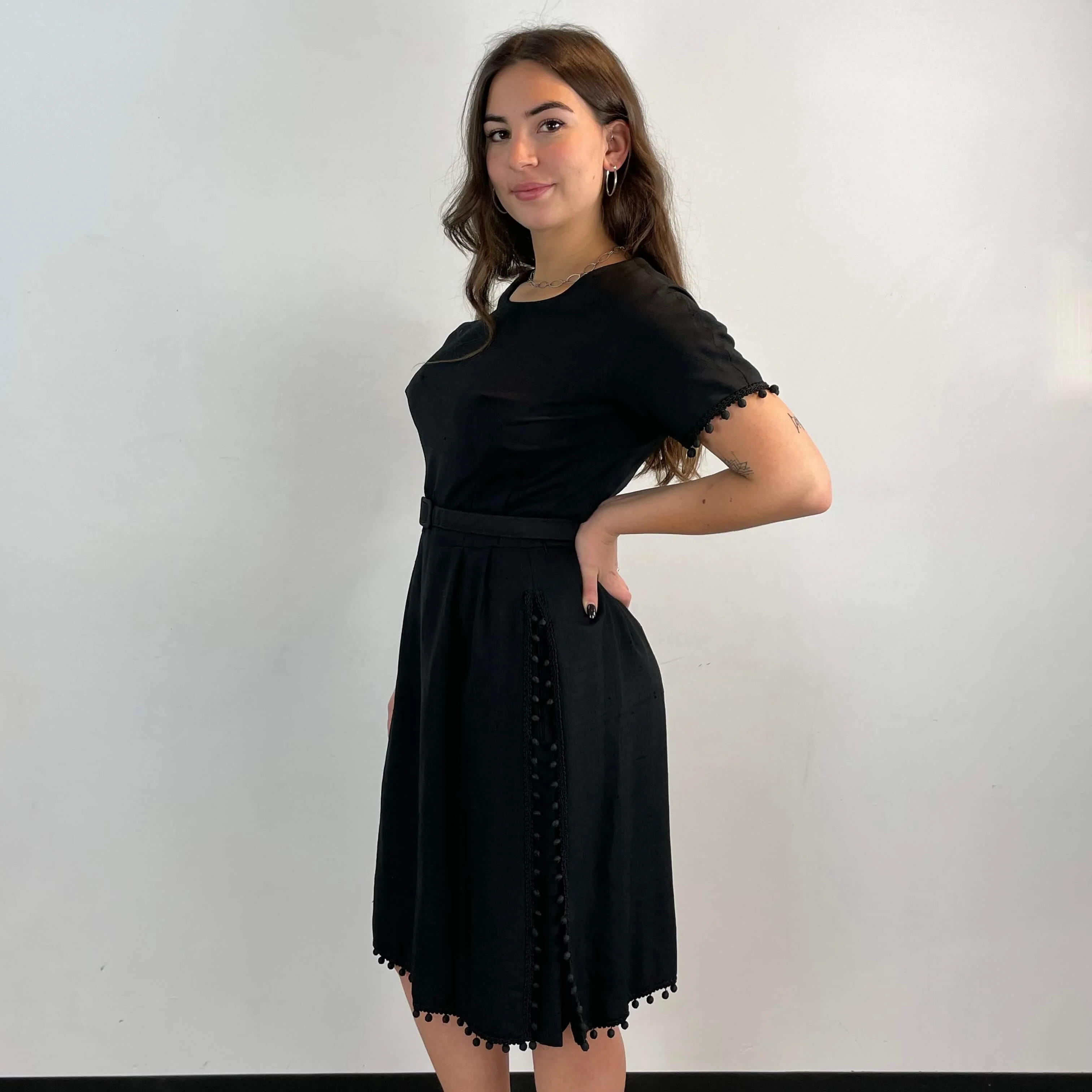 1950s Black Short-Sleeve Cocktail Dress Medium - Image 4