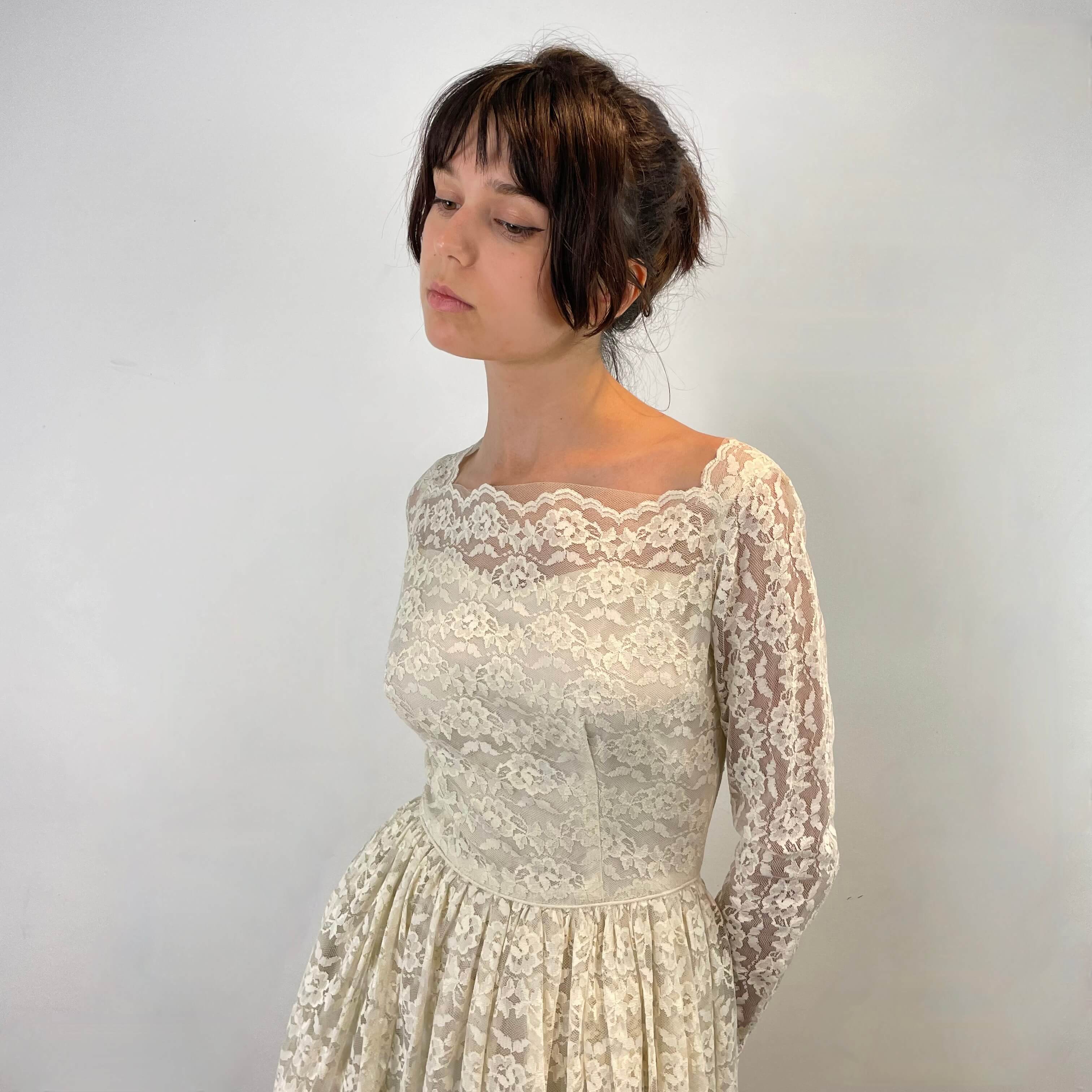 1950s Ivory Long Sleeve Lace Dress Extra-Small/Small - Image 5