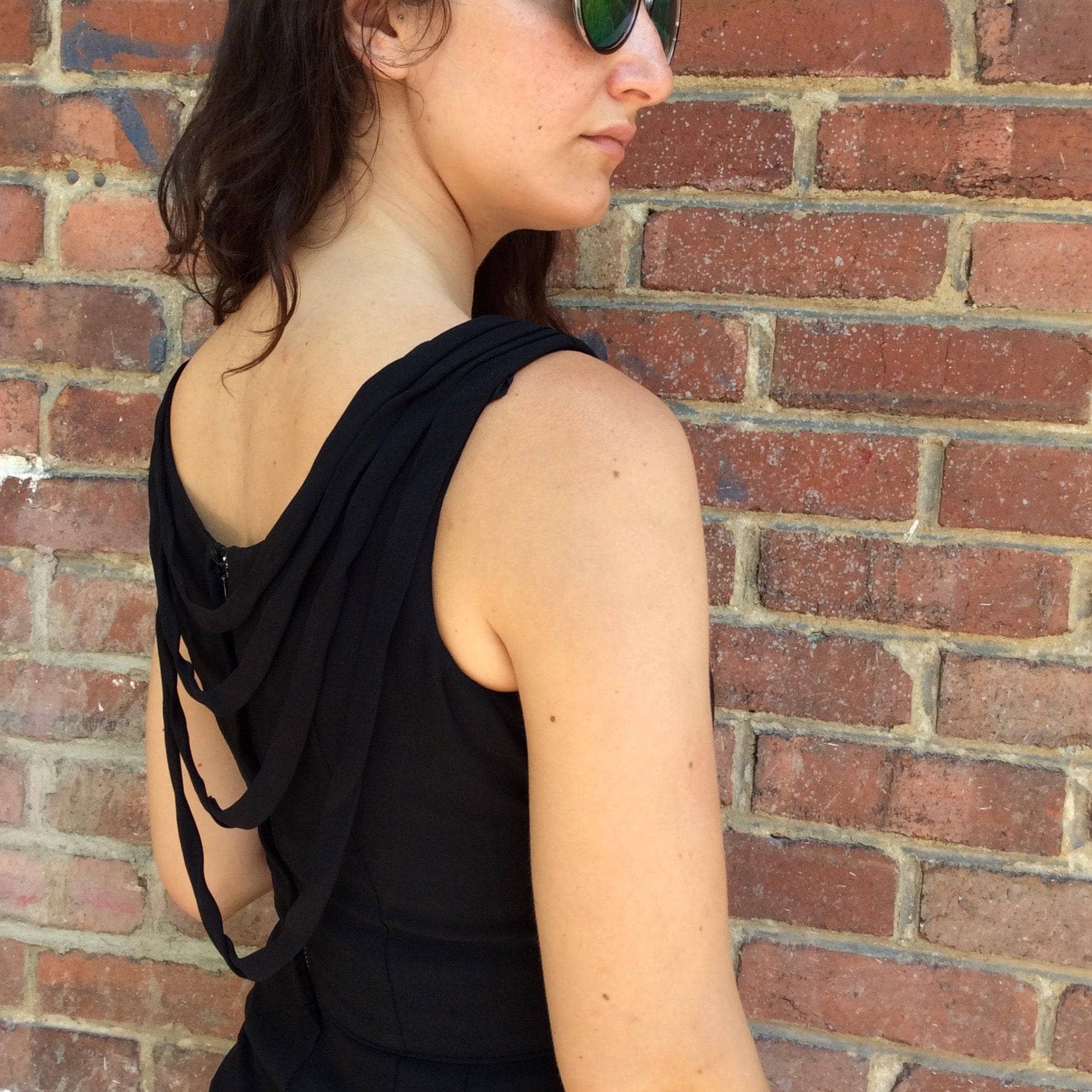 1950s Open-Back Black Cocktail Dress Small - Image 3
