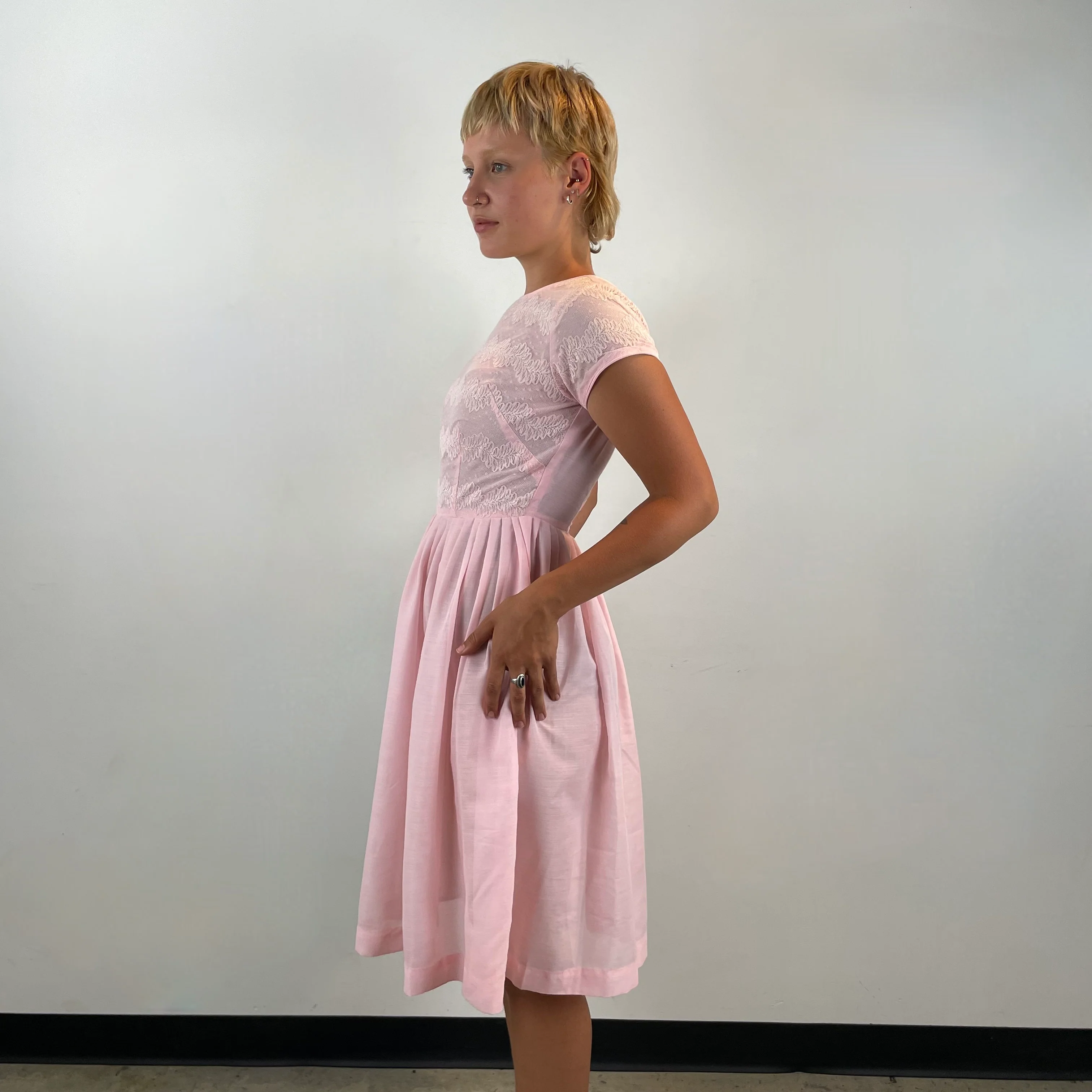 1950s Pink Short Sleeve Fit and Flare Dress Small