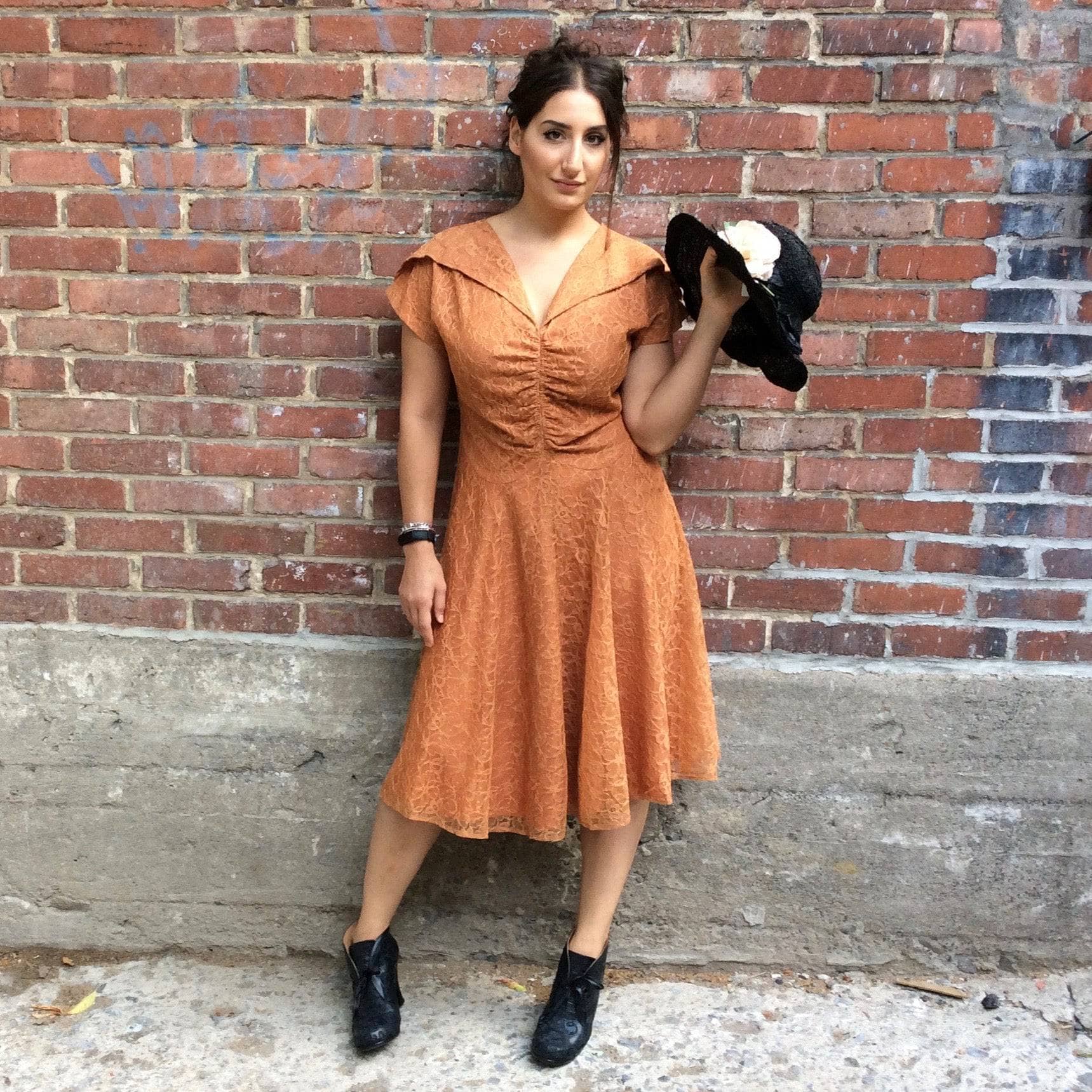 1950s Short Sleeve Copper Lace Dress Medium - Image 5