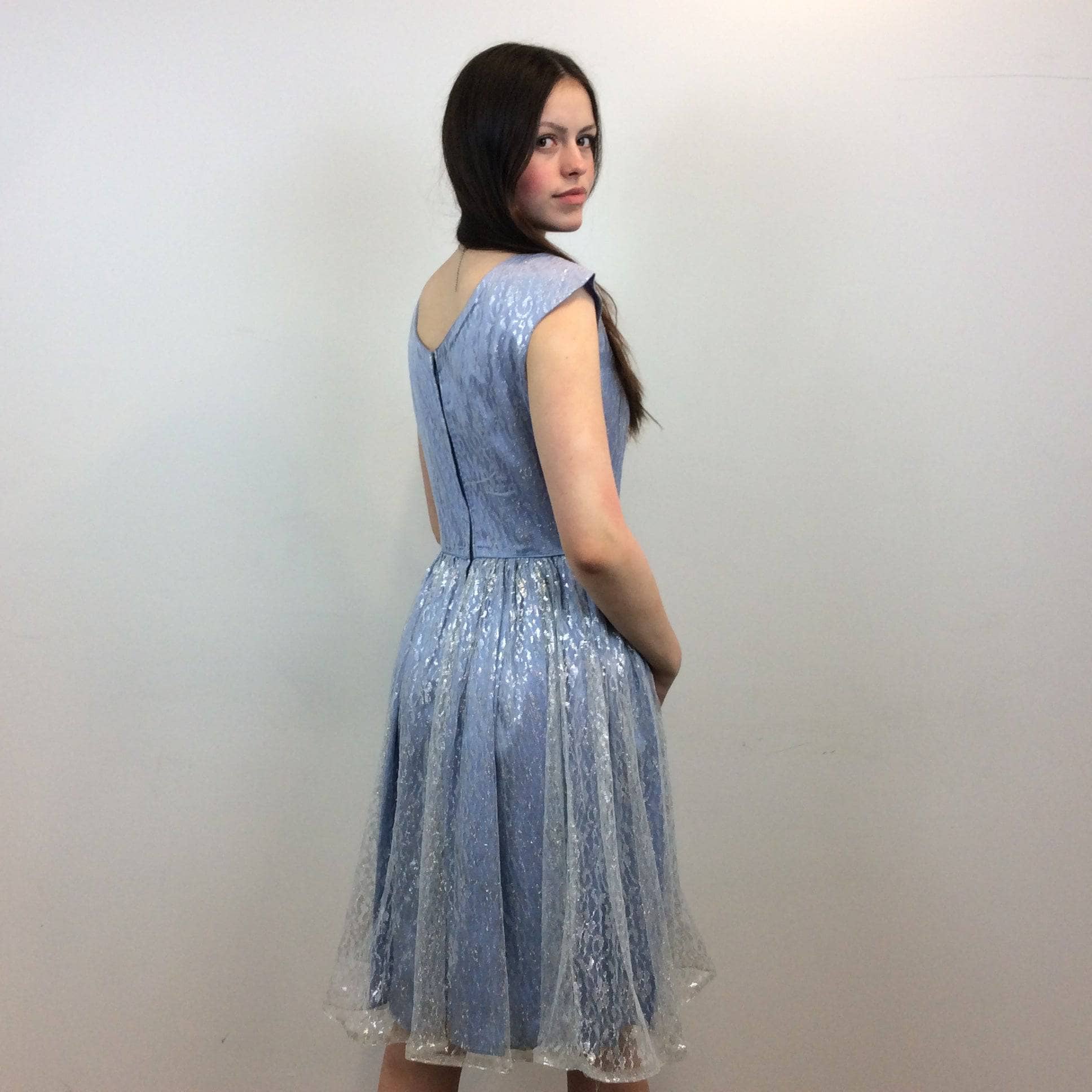 1950s Silver Lace Party Dress Small / Medium - Image 6