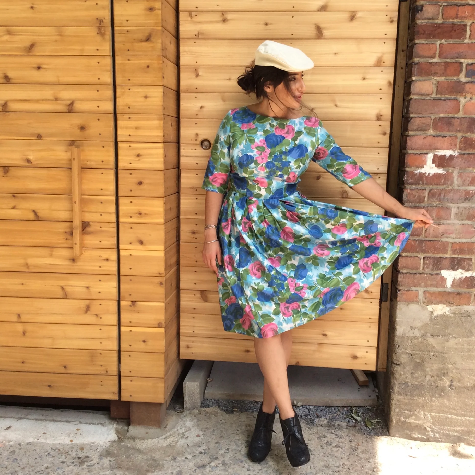 1950s Three Quarter Sleeve Floral Cotton Dress Medium - Image 2