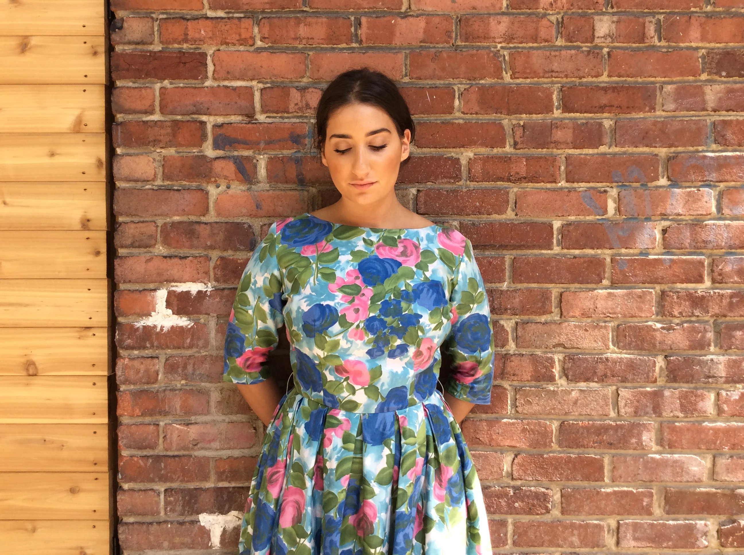 1950s Three Quarter Sleeve Floral Cotton Dress Medium - Image 3