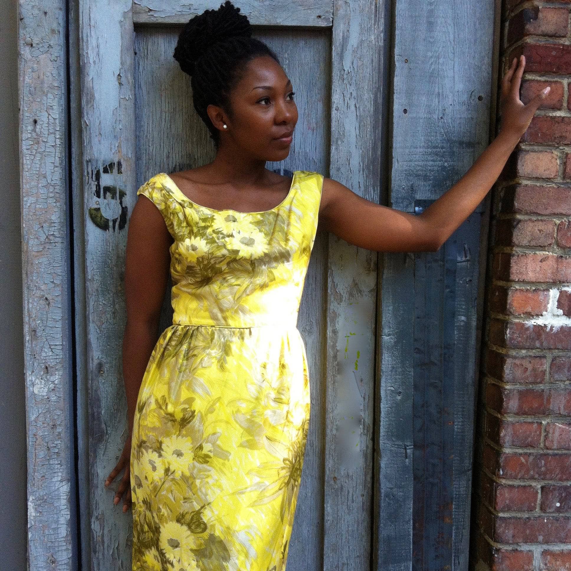 1950s Yellow Silk Floral Print Cocktail Dress Small - Image 5