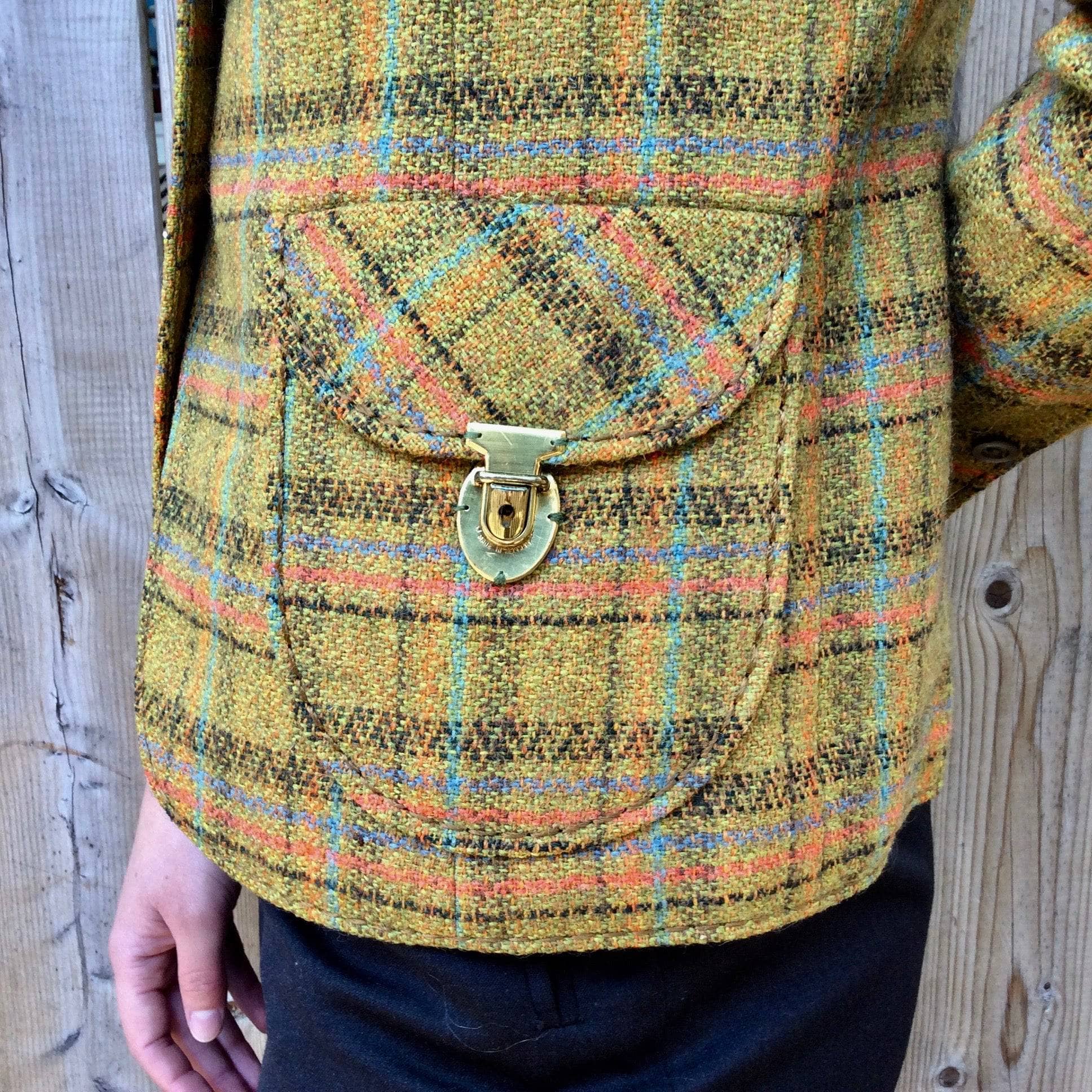  1960s-1970s Fitted Plaid Wool Blazer Small/Medium - Image 4