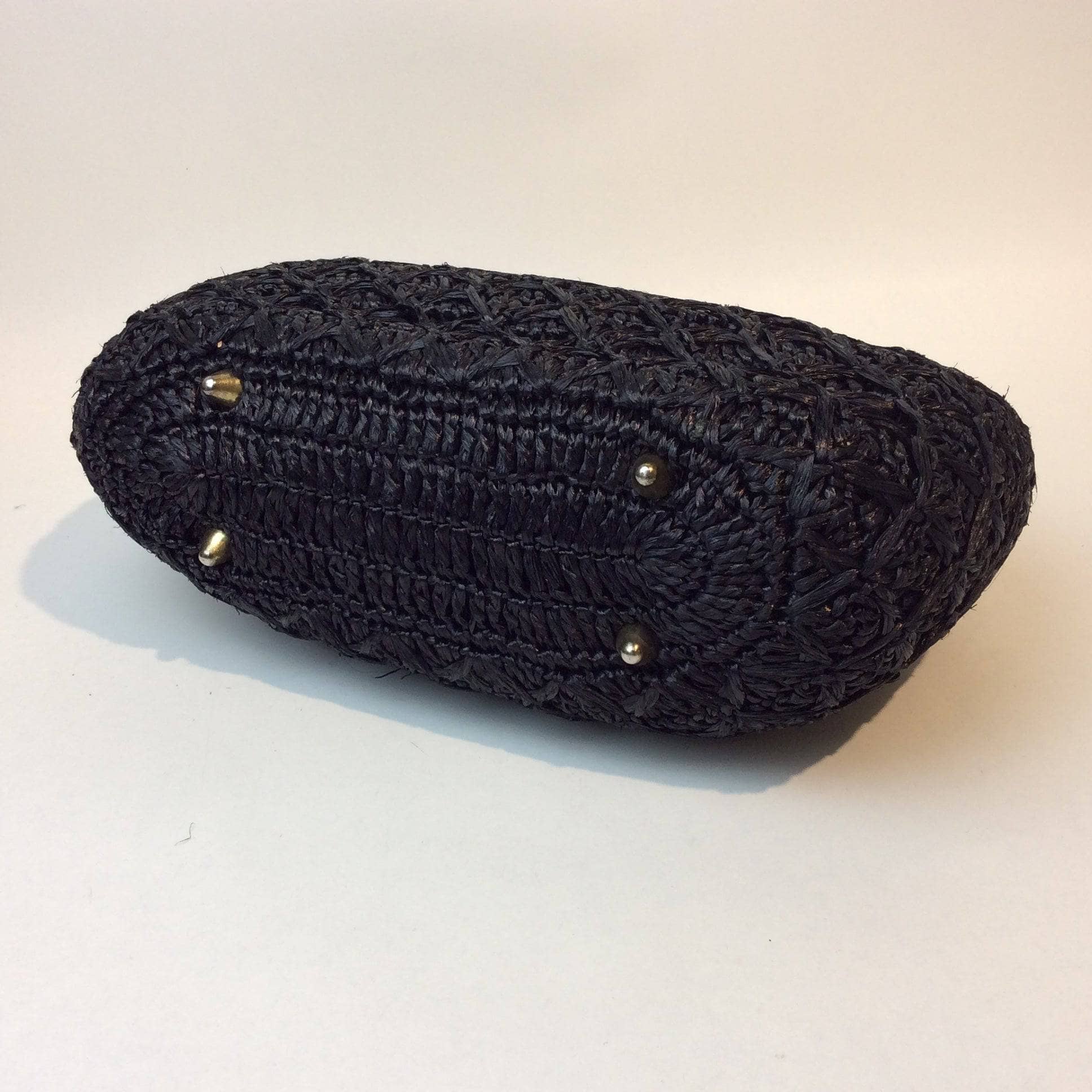 1960s Black Raffia Crocheted Handbag - Image 7