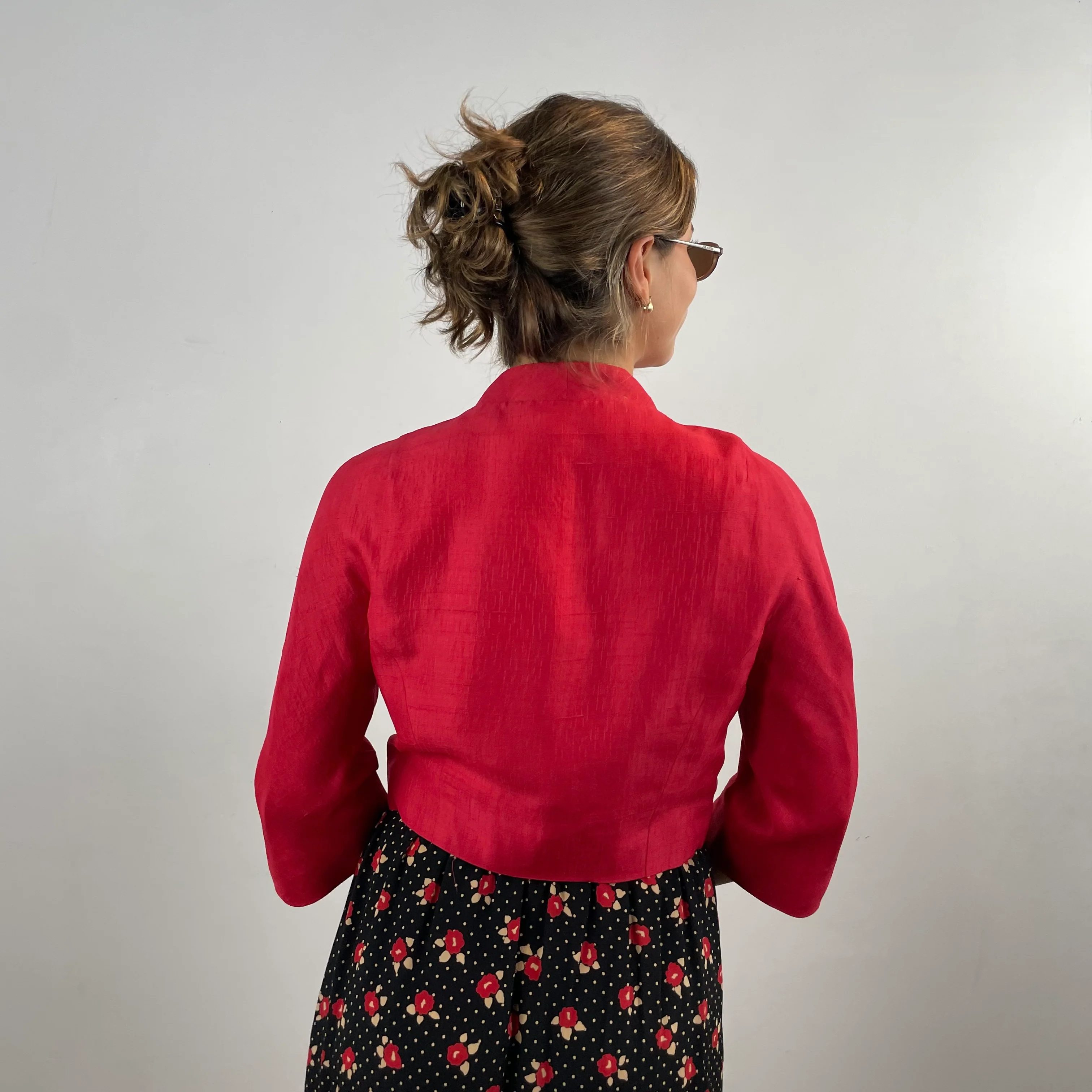 1960s Cherry Red Silk Shantung Bolero Blazer Medium - Image 3
