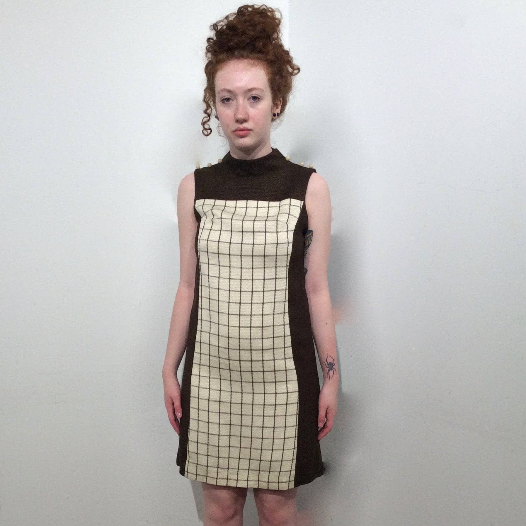 1960s Deadstock Checkered Mini Shift Dress Small - Image 4