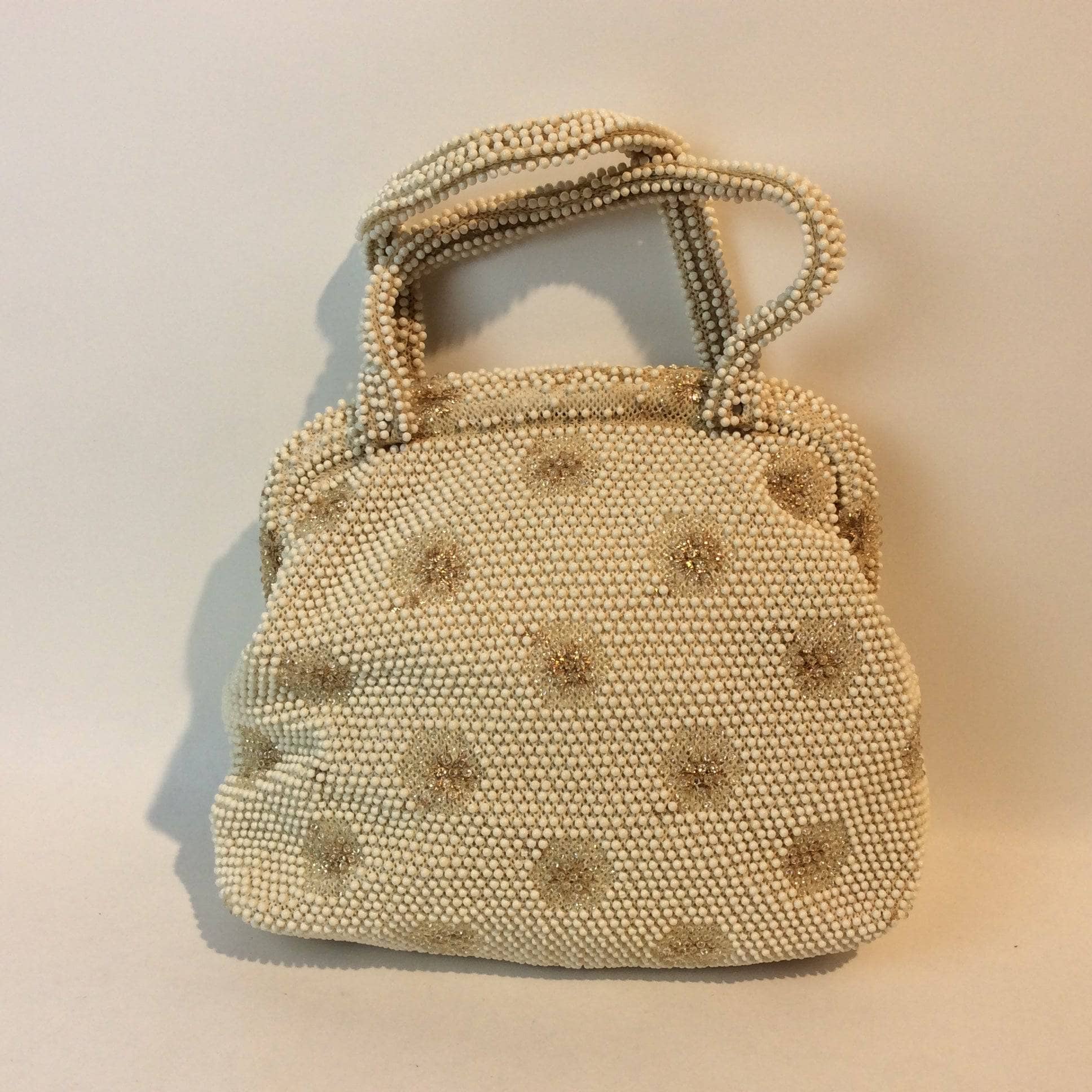 1960s Ivory Grandee Beaded Soft Shell Handbag - Image 4