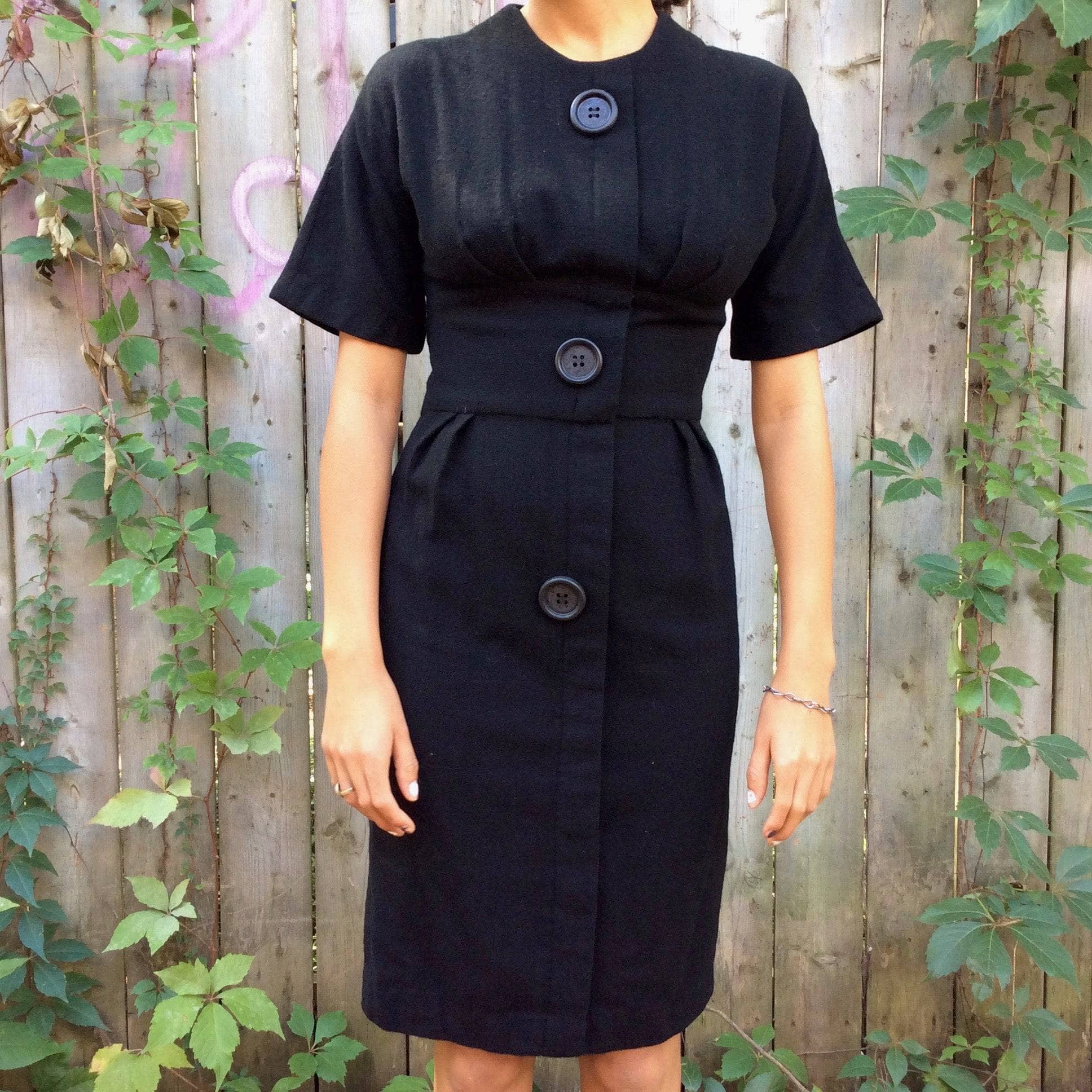 1960s Short Sleeve Black Wool Dress Small - Image 5