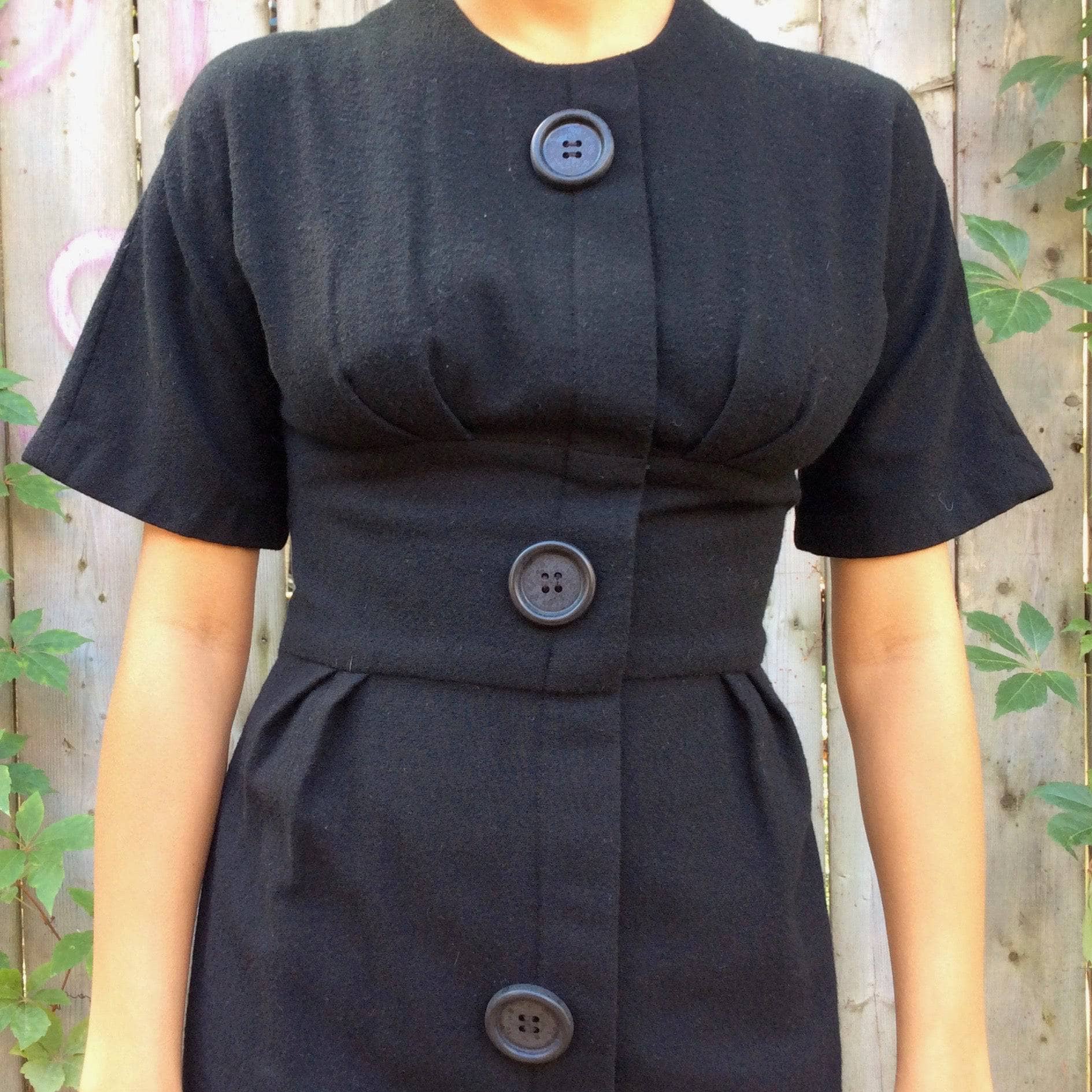 1960s Short Sleeve Black Wool Dress Small - Image 6