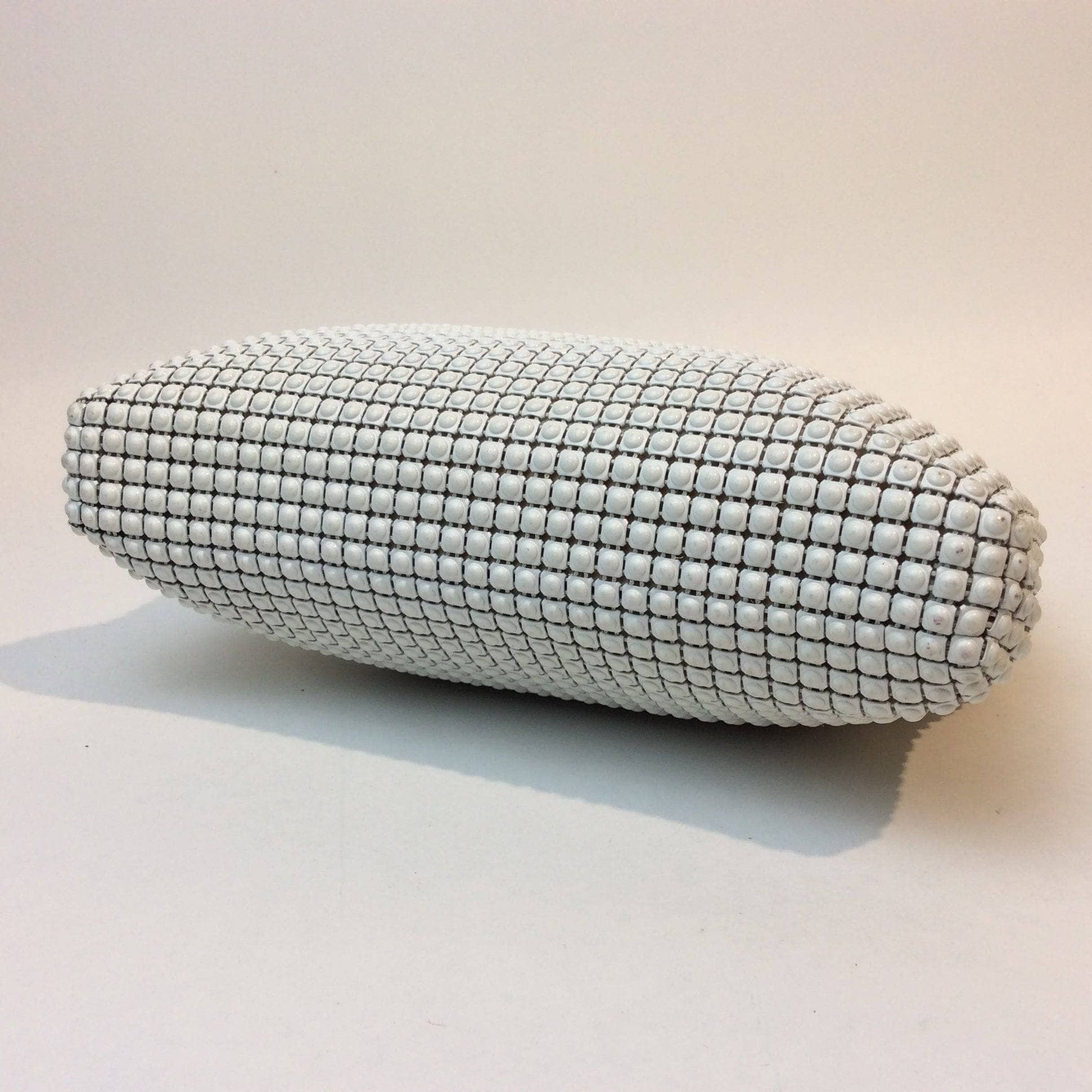 1960s "Geo Mercier" White Beaded Textured Evening Bag - Image 6