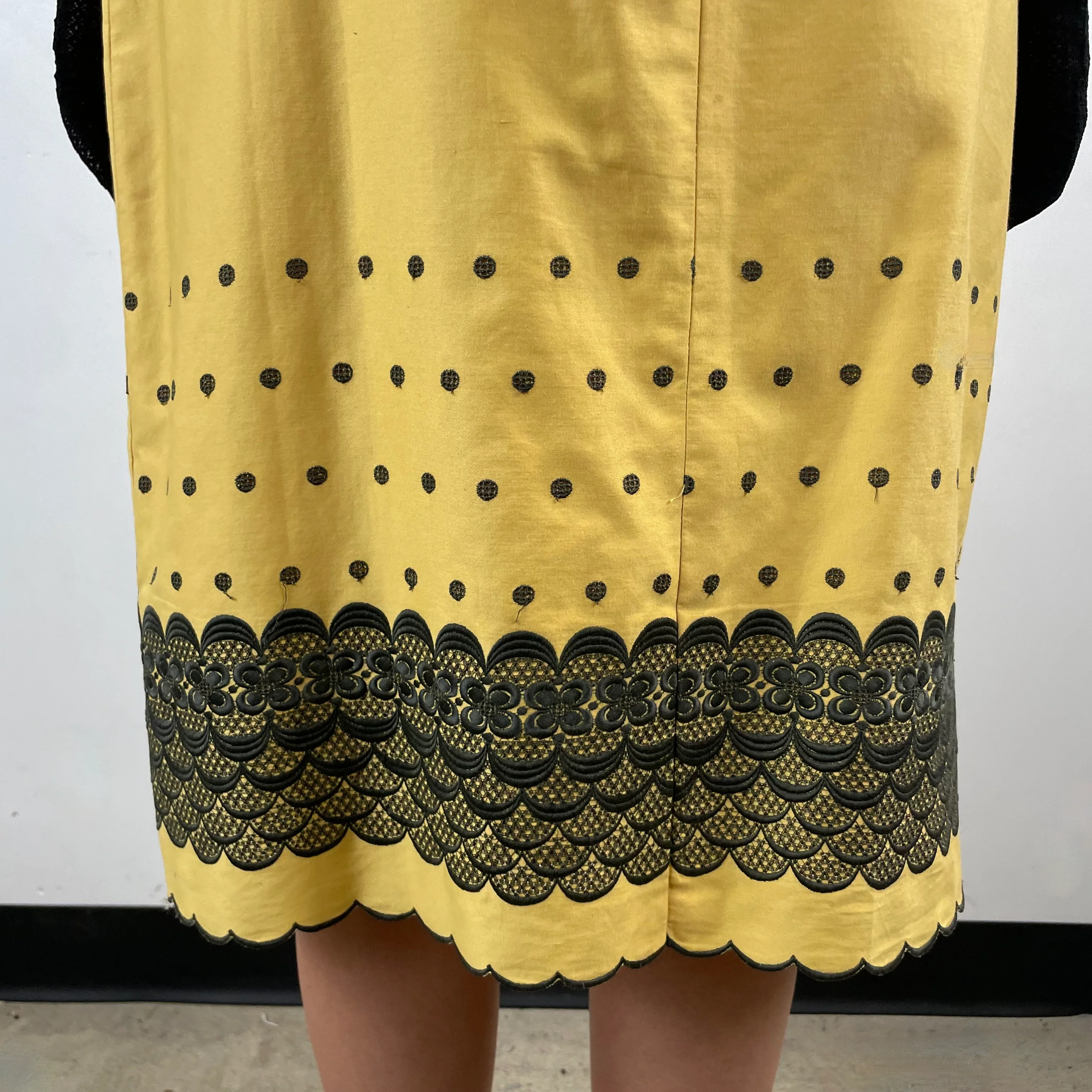 1960s Yellow Embroidered Skirt and Top Set Small/Medium - Image 6