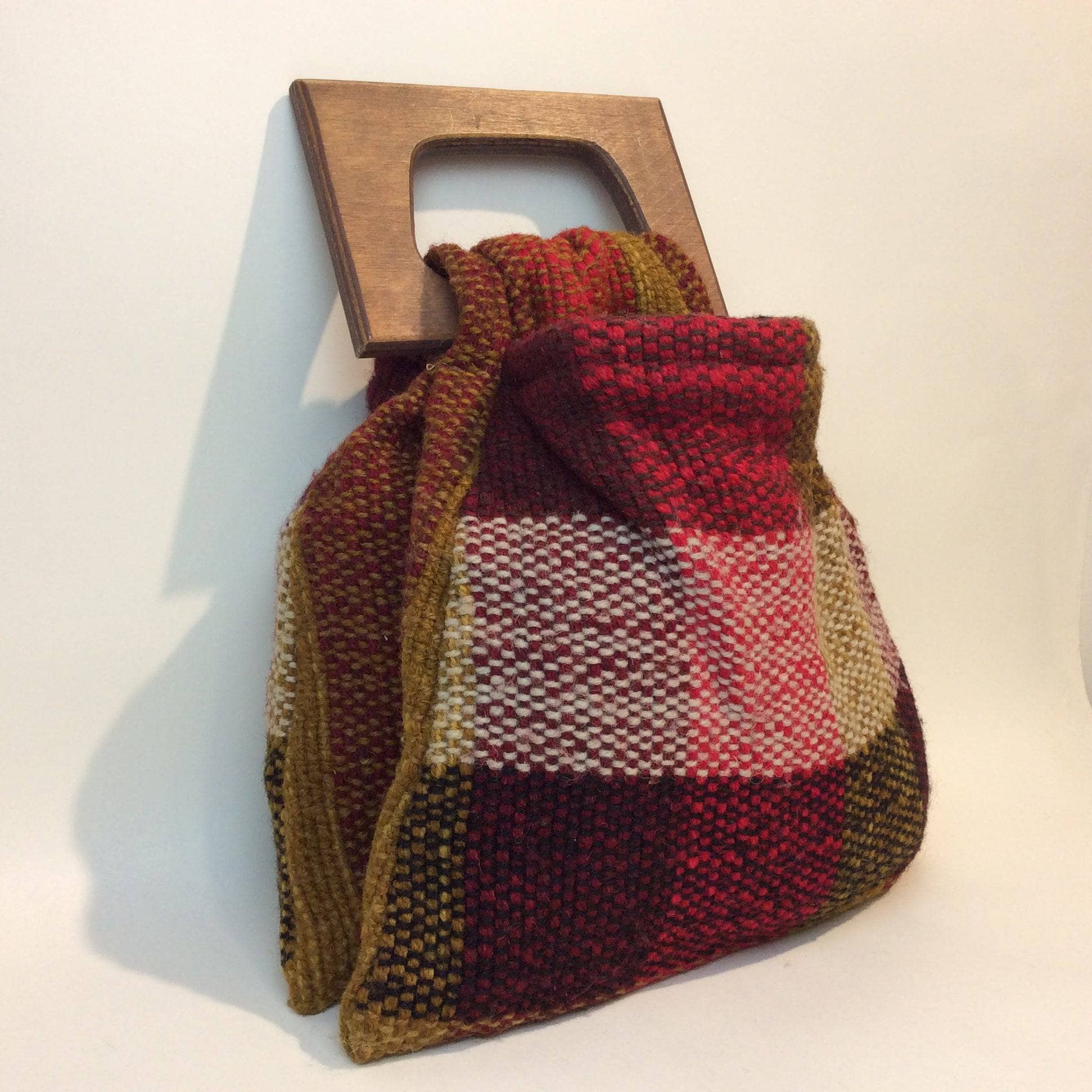 1970s Artisanal Woven Handbag with Wood Handle