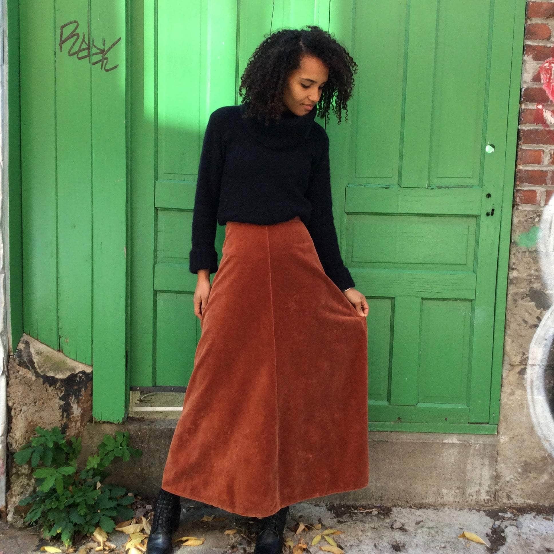 1970s Brick Colour Maxi Velvet Skirt Small