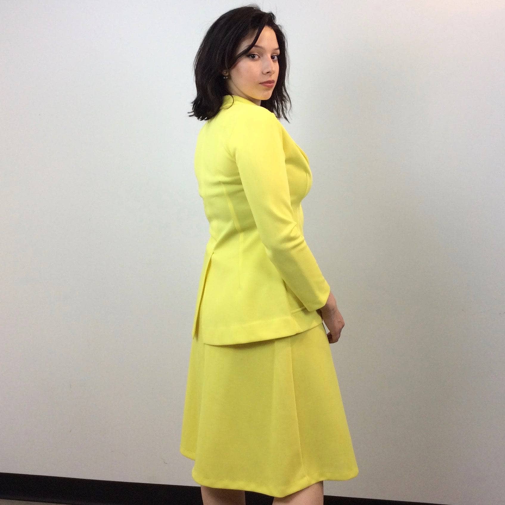 1970s Bright Yellow Blazer, Skirt and Pant Set Medium - Image 7