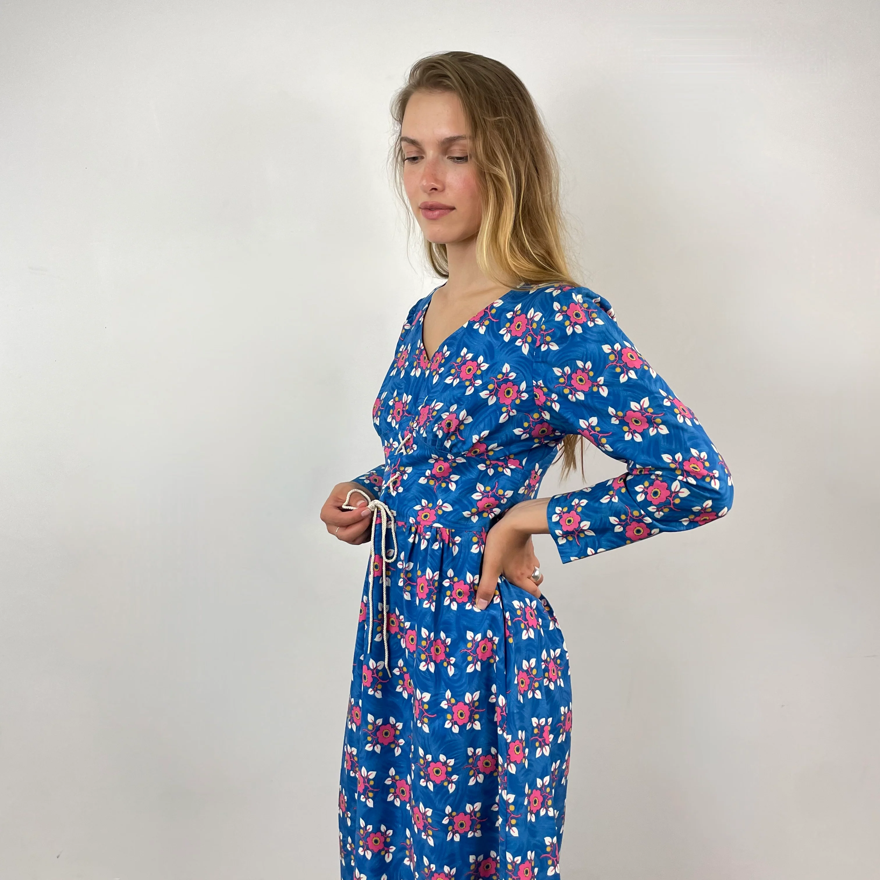 1970s Floral Long-Sleeve Bohemian Peasant Maxi Dress S-M - Image 4