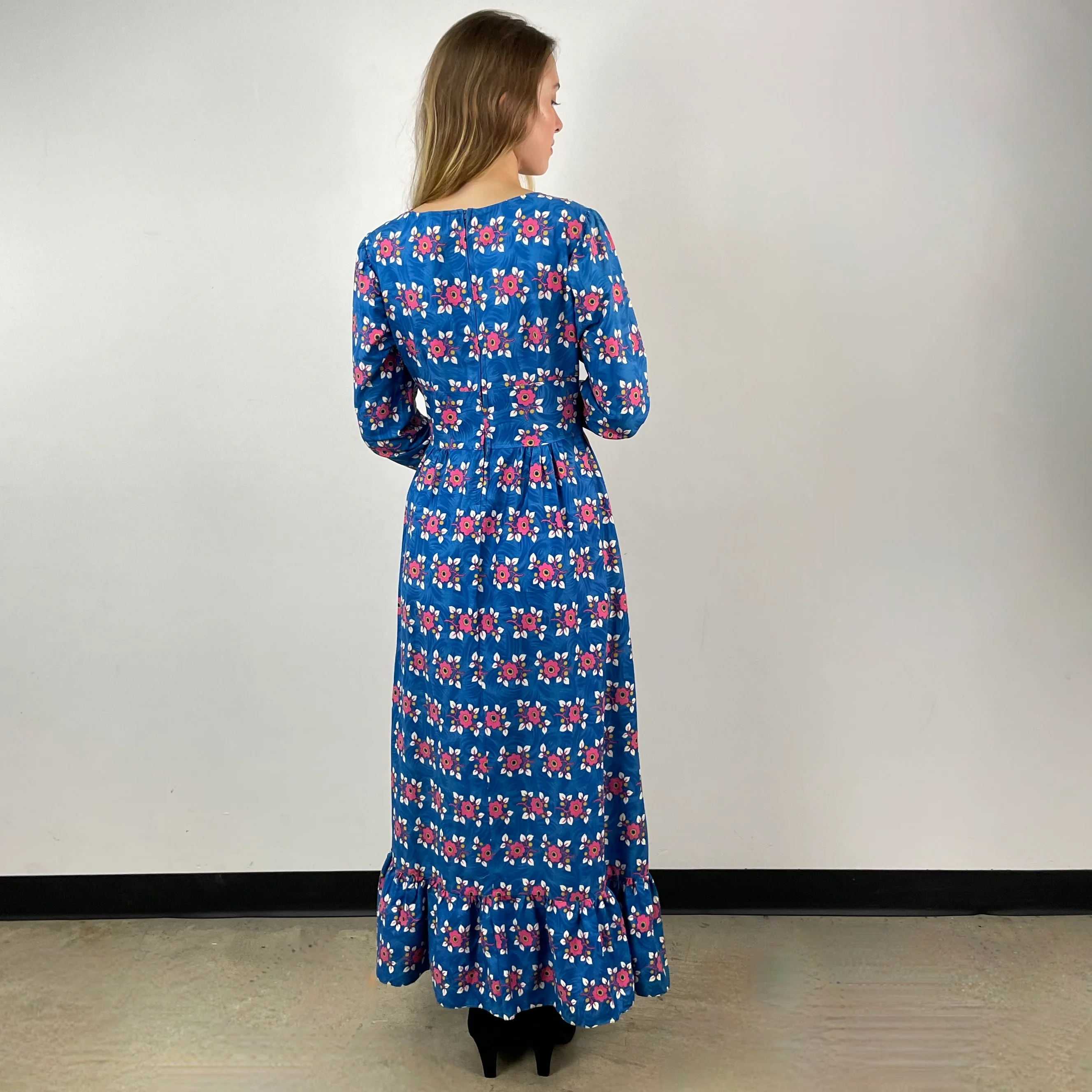 1970s Floral Long-Sleeve Bohemian Peasant Maxi Dress S-M - Image 5
