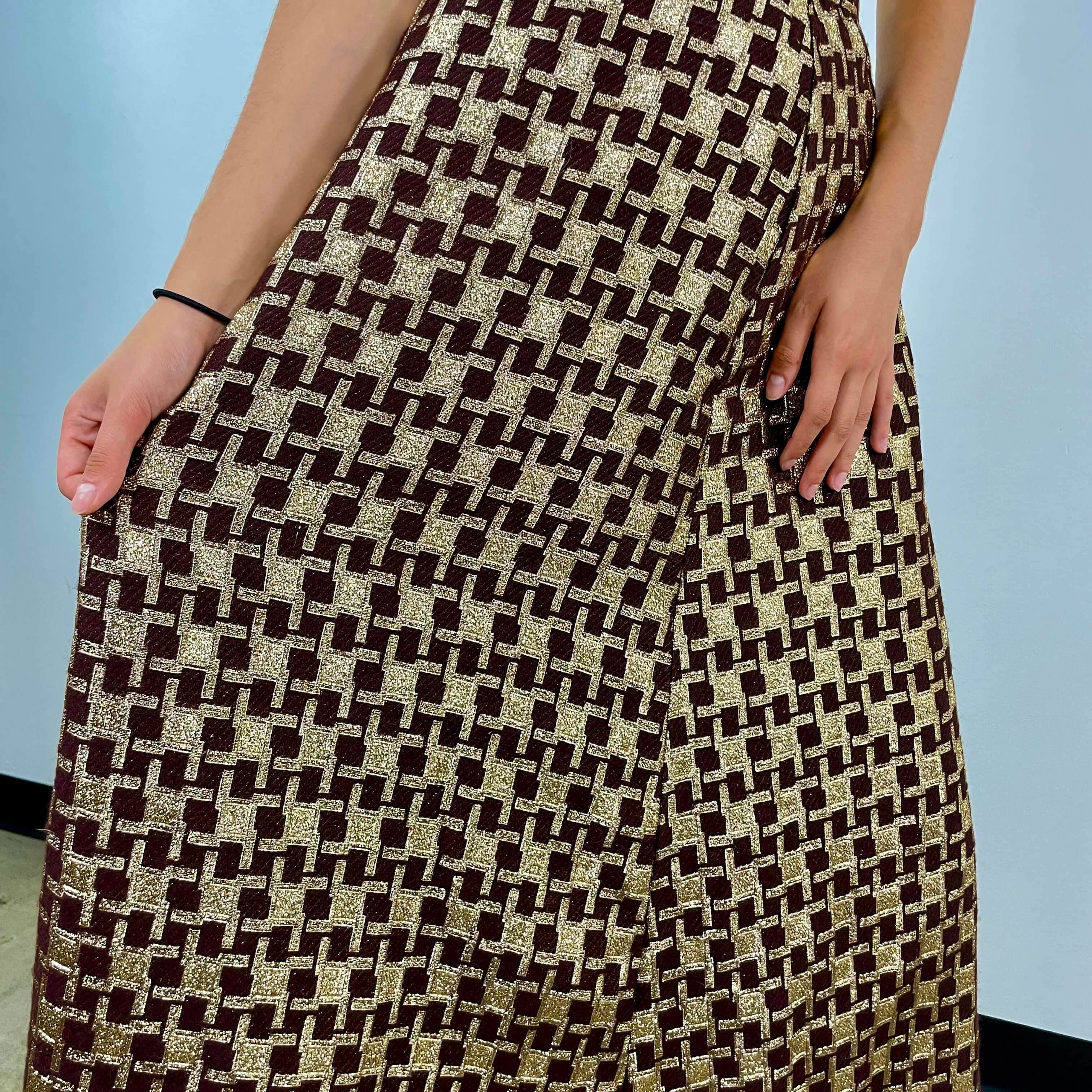 1970s Gold Brocade Flared Maxi Skirt Small / Medium - Image 4