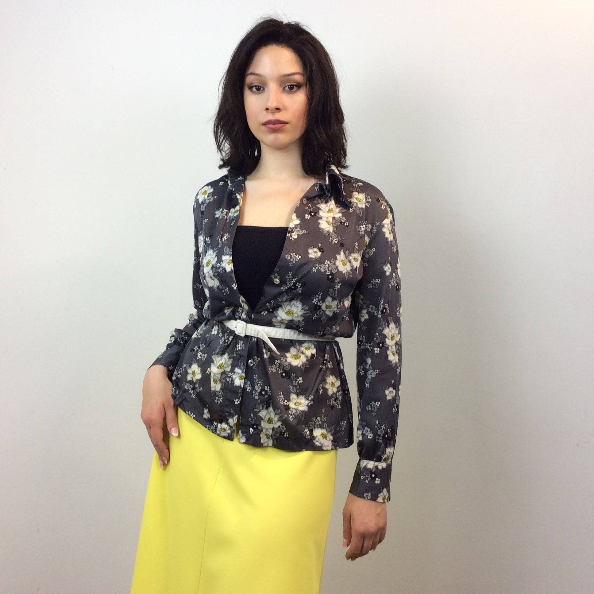1970s Grey Floral Print Button Up Blouse Medium/Large - Image 5
