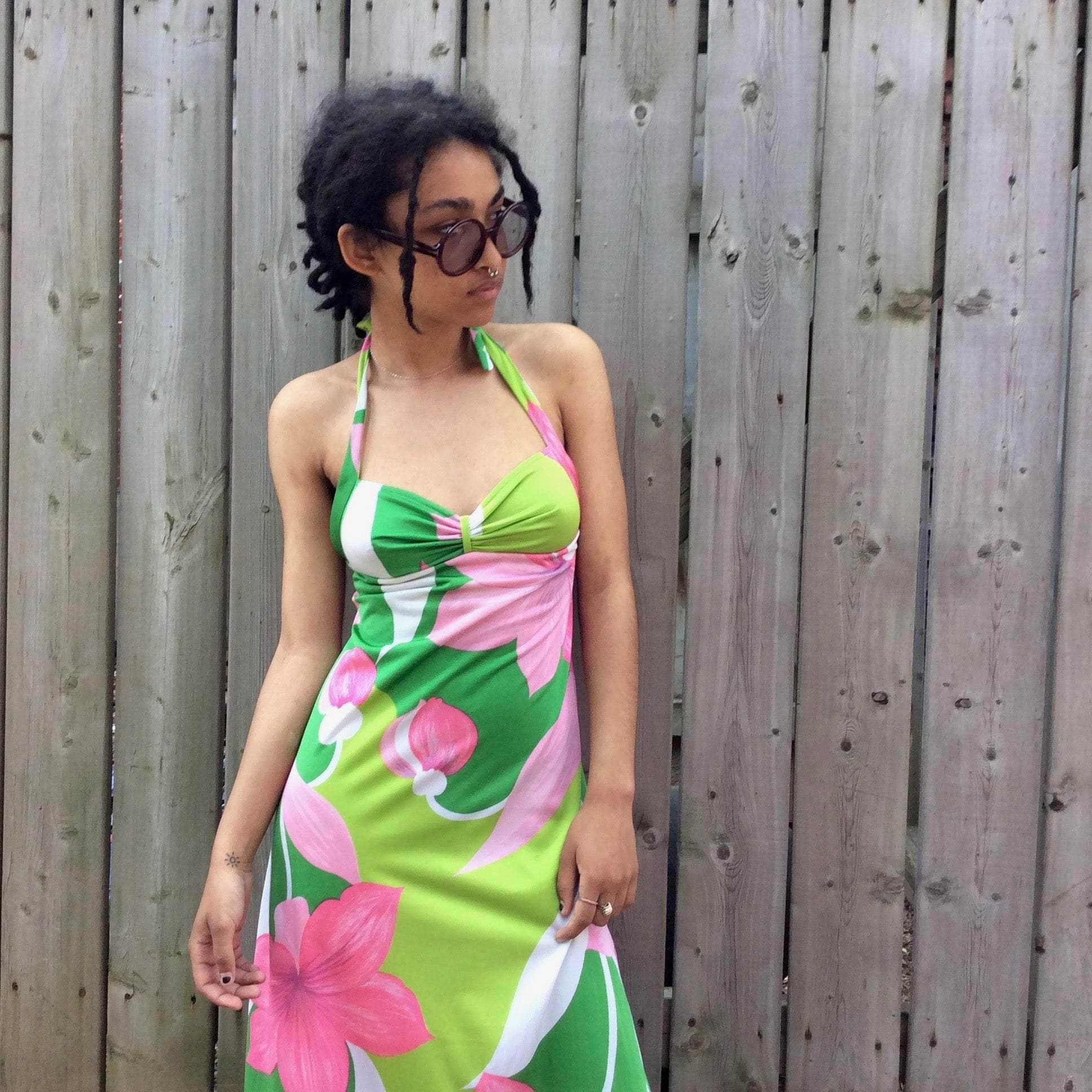 1970s Halter Top A Line Bold Print Maxi Dress Small - Image 5