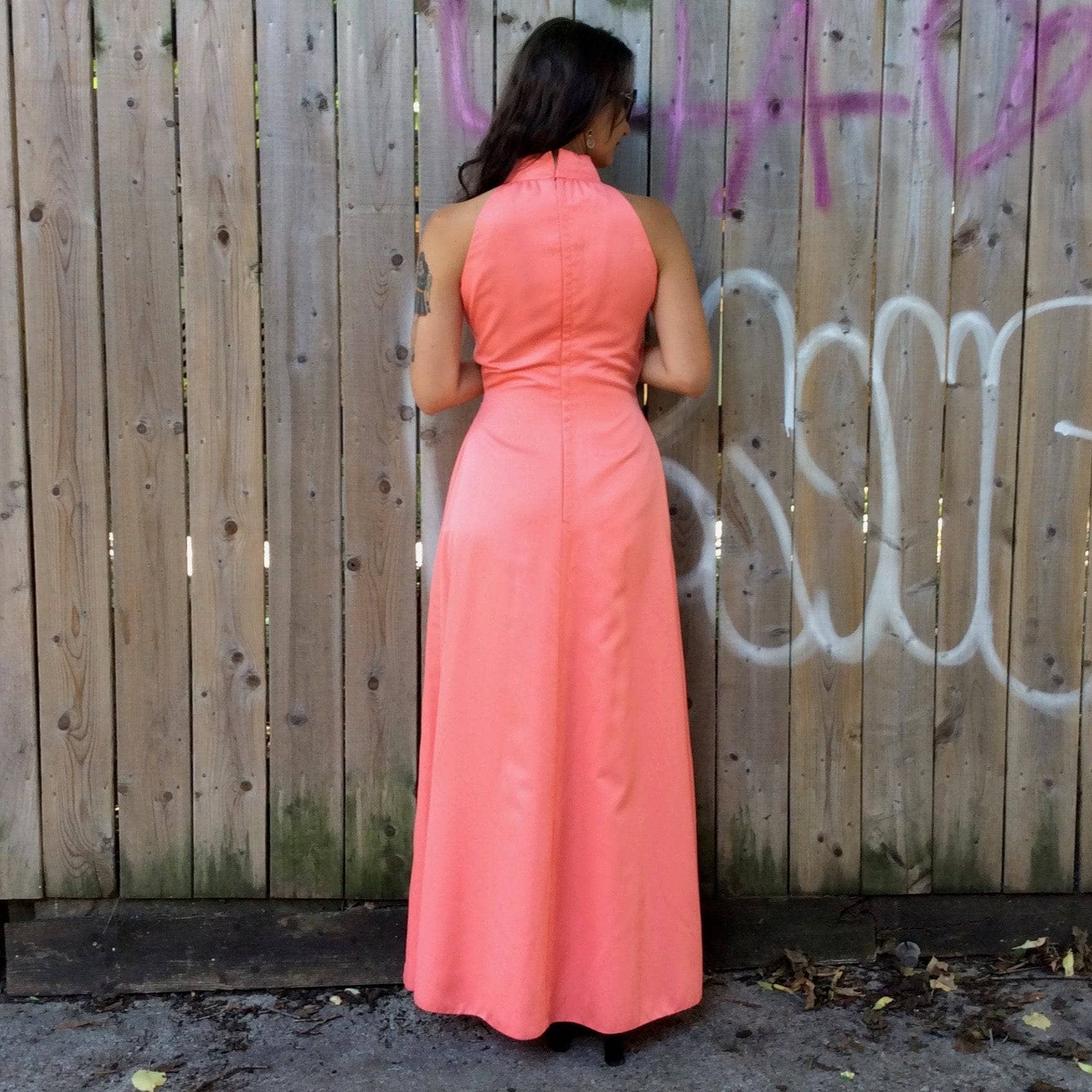 1970s Handmade Coral Pink Floor-Length Sleeveless Gown S/M - Image 2