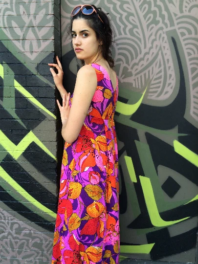 1970s Hawaiian Bold Print Cotton Maxi Dress Small - Image 4