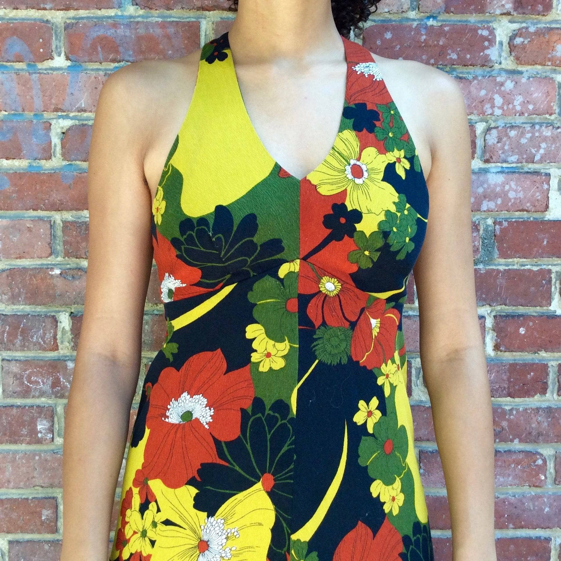 1970s Hawaiian Halter Top Maxi Dress Small - Image 5