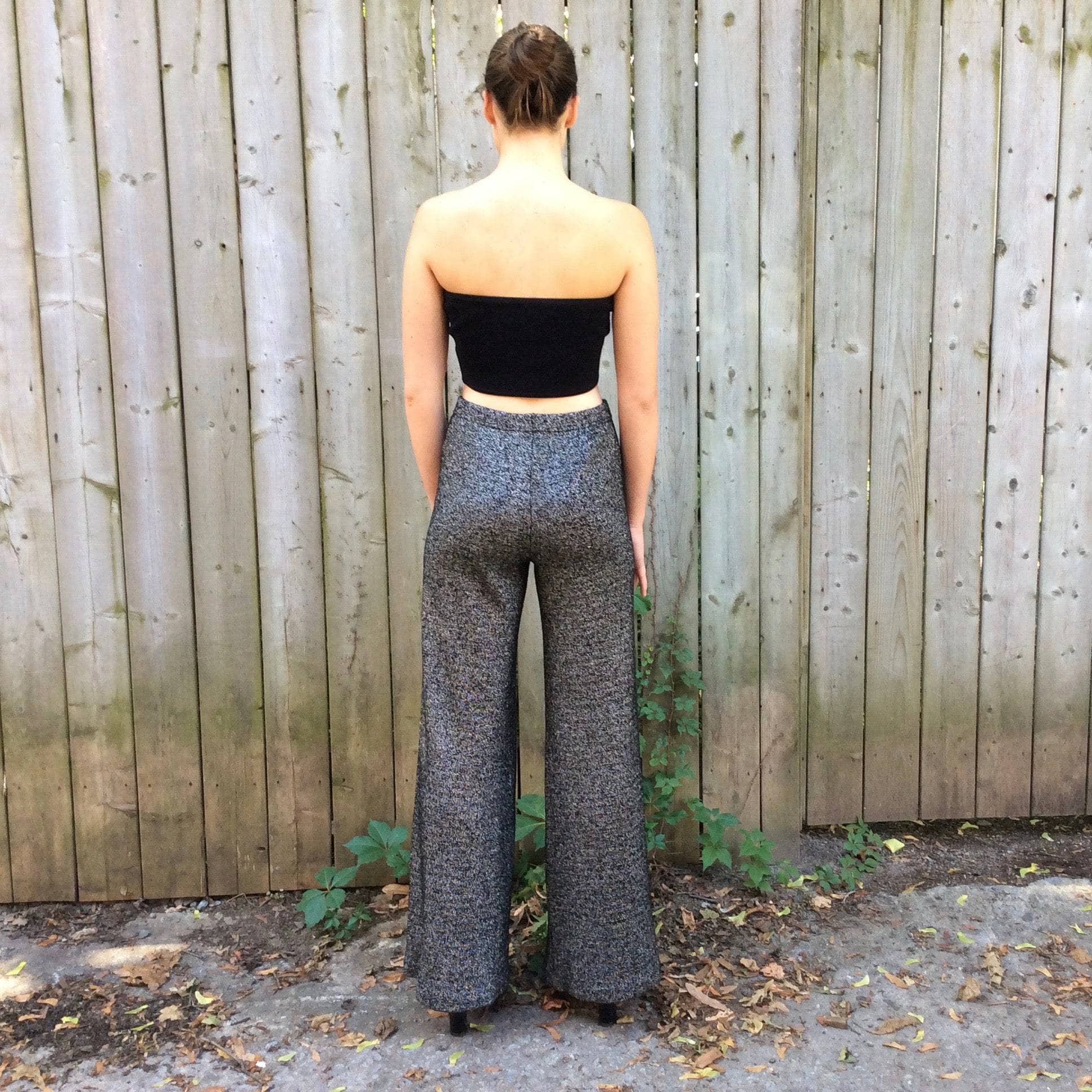 1970s High Waisted Silver Knit Wide-leg Pants S/M - Image 6