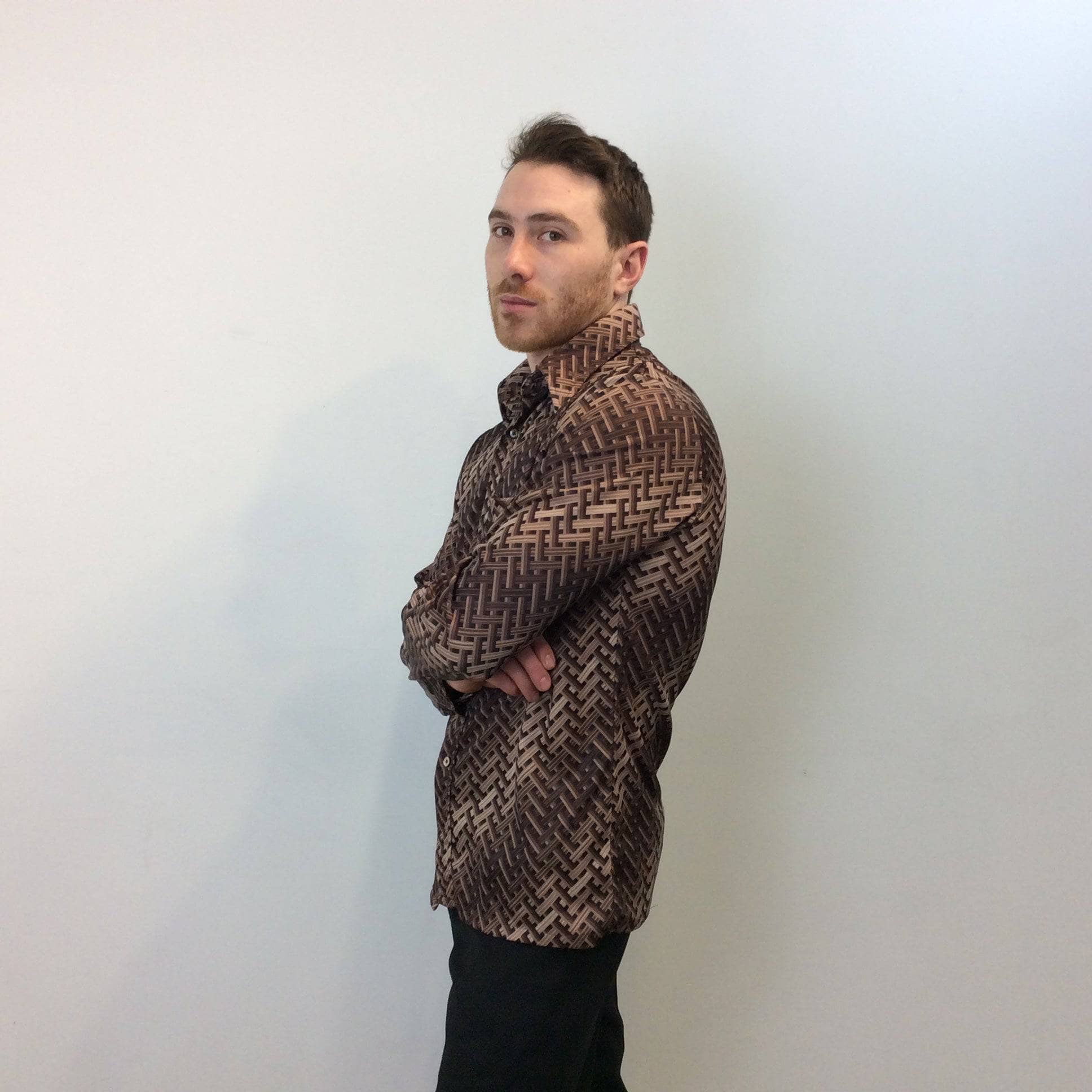 1970s Men's Printed Polyester Shirt - Image 4