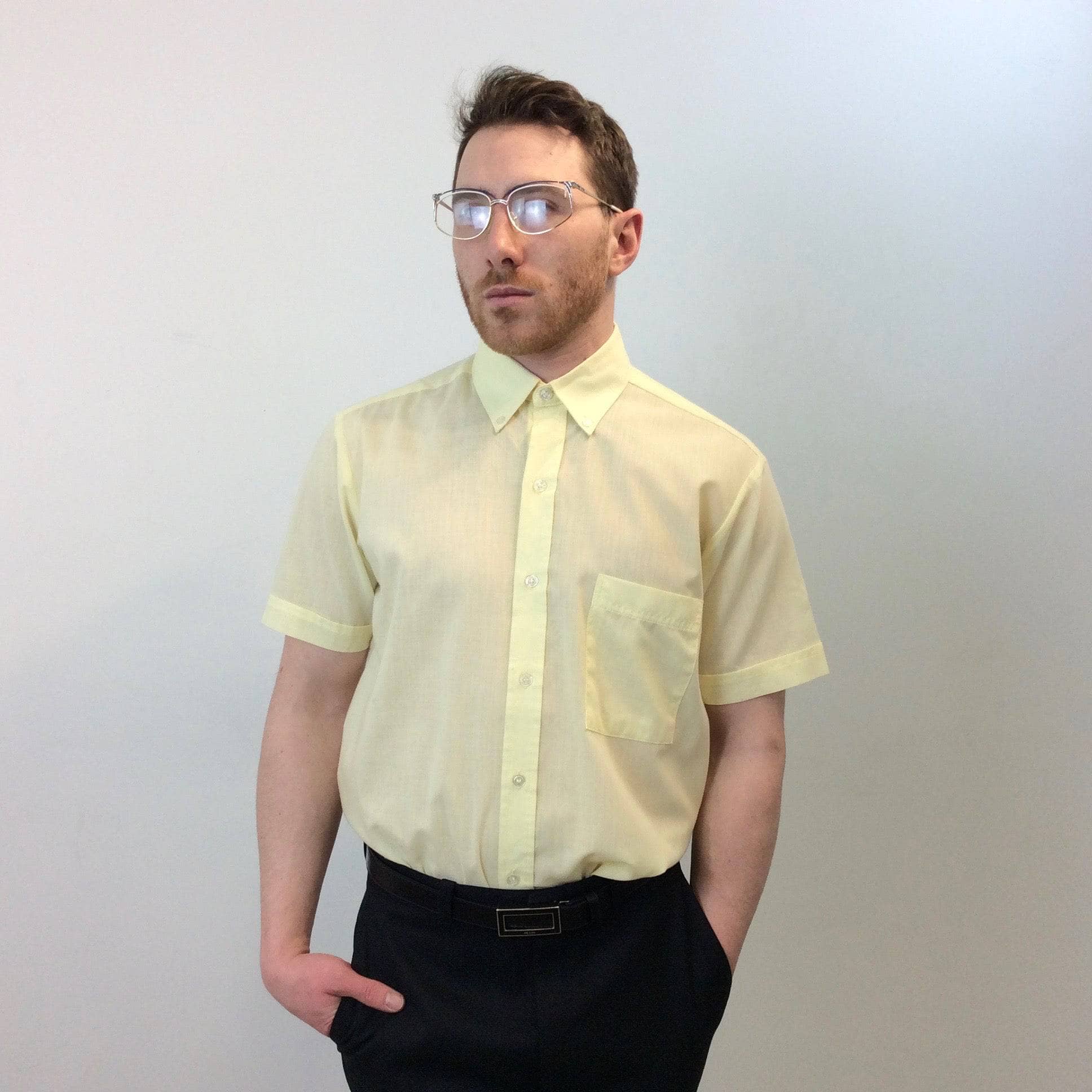 1970s  Men's Yellow Short-Sleeve Dress Shirt M - Image 4