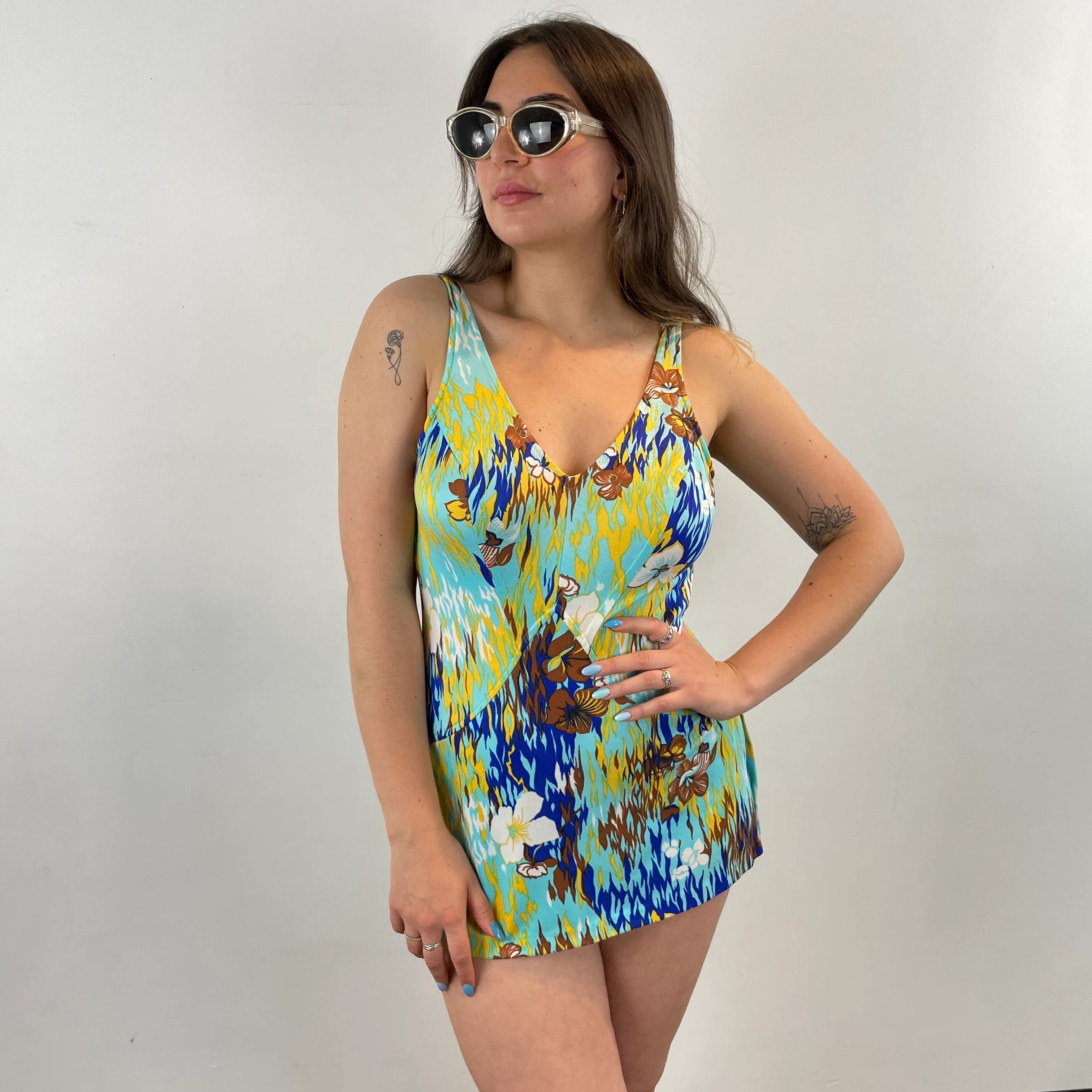 1970s One-Piece Floral Open Back Bathing Suit Medium - Image 6