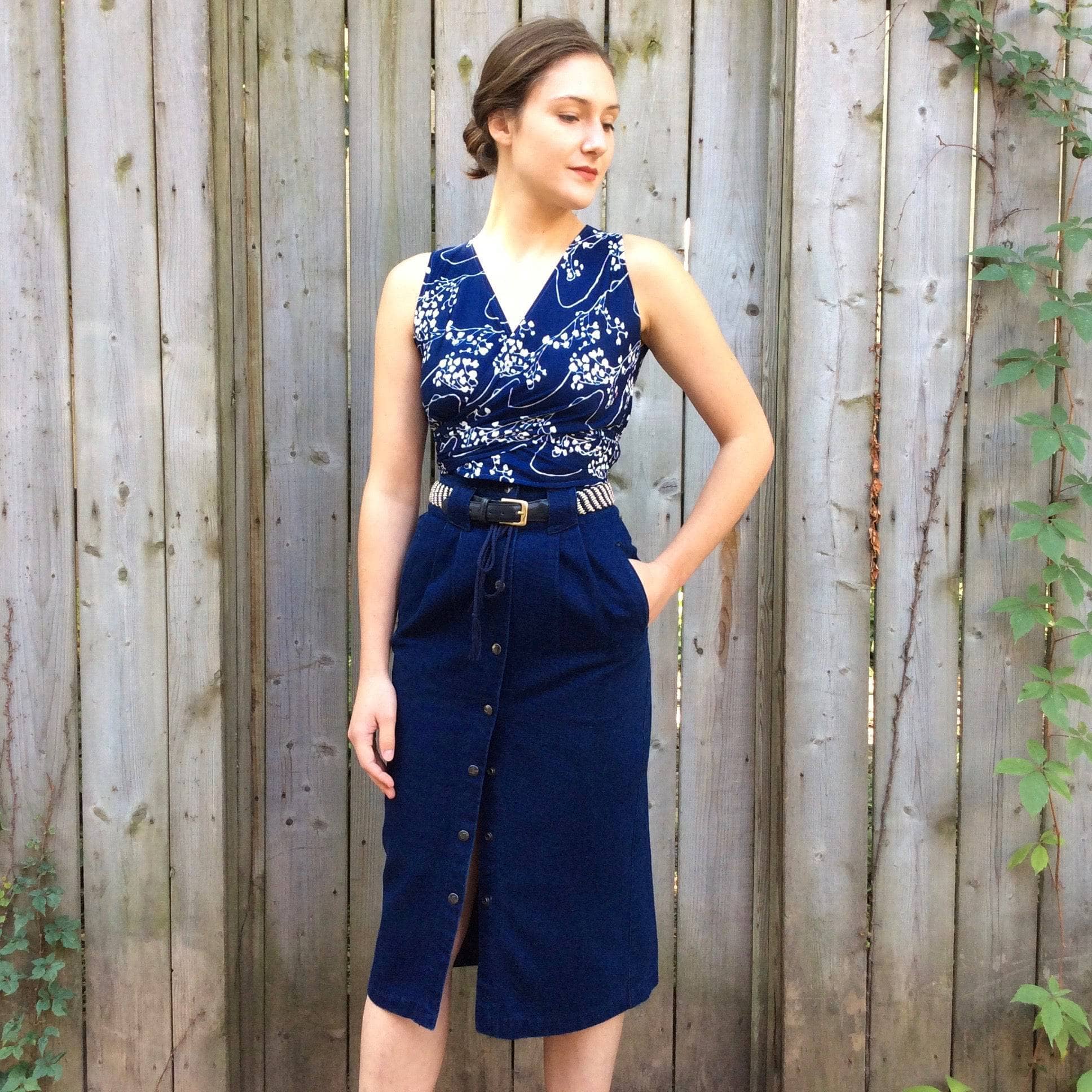1970s Royal Blue Wrapped Sleeveless Top S/M - Image 4