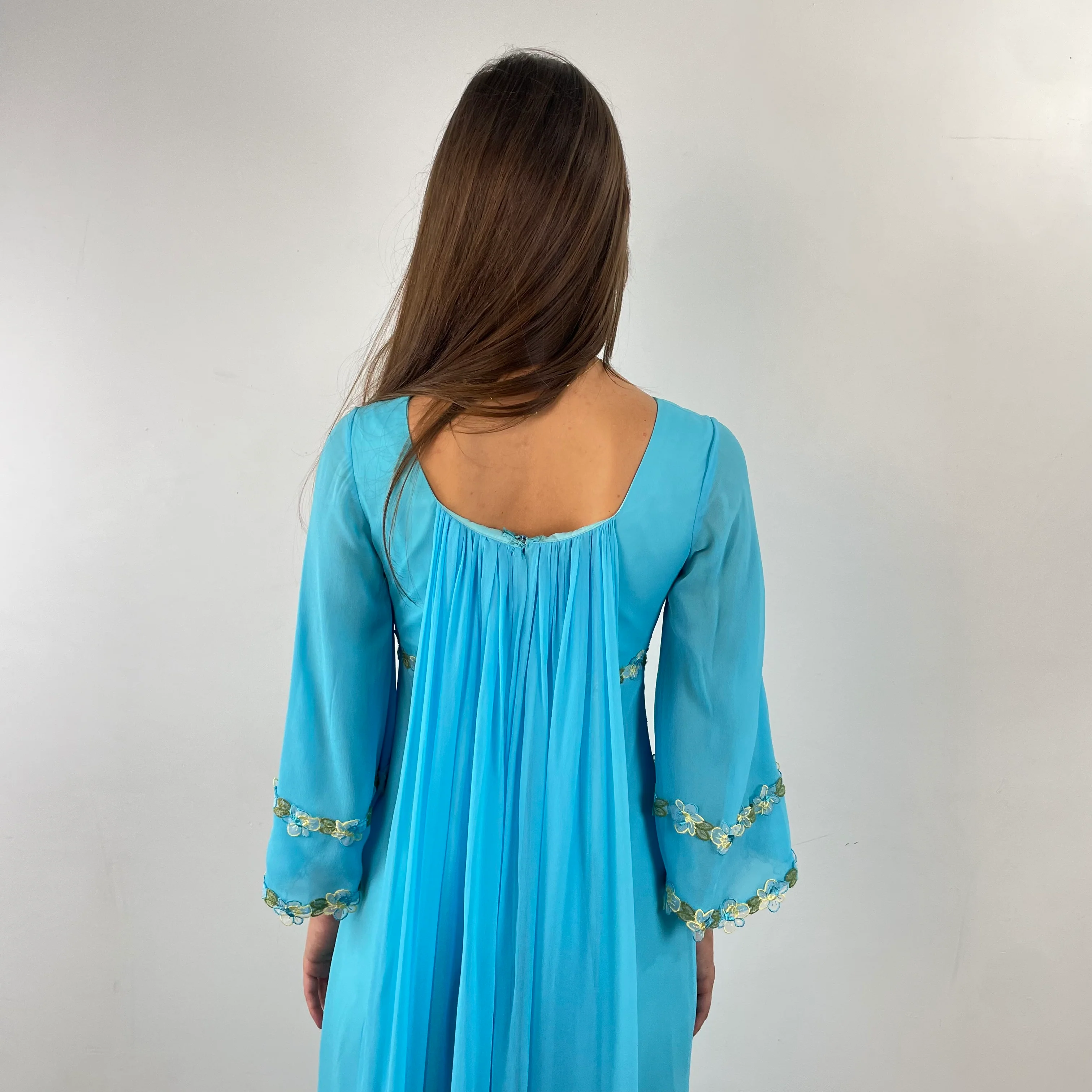 1970s Turquoise Silk Chiffon Long-Sleeved Maxi Dress Small - Image 5