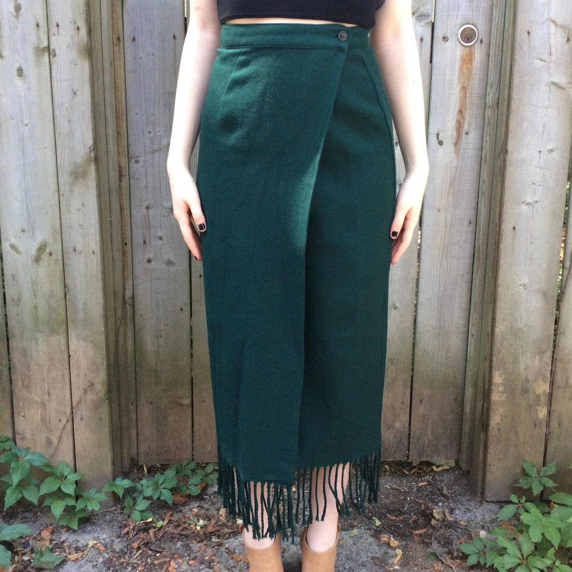 1980s "Benetton" Fringe Forest Green Wool Wrap Skirt Small - Image 6
