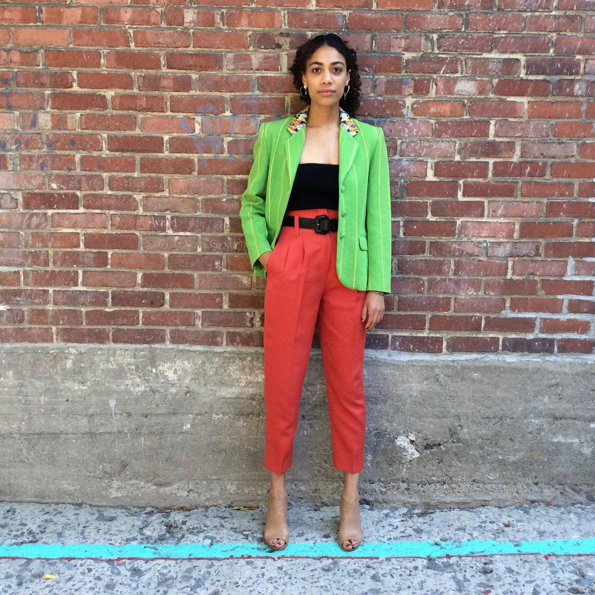 1980s Brick Colour High-Waisted Tapered Leg Pleated Pants Small - Image 3