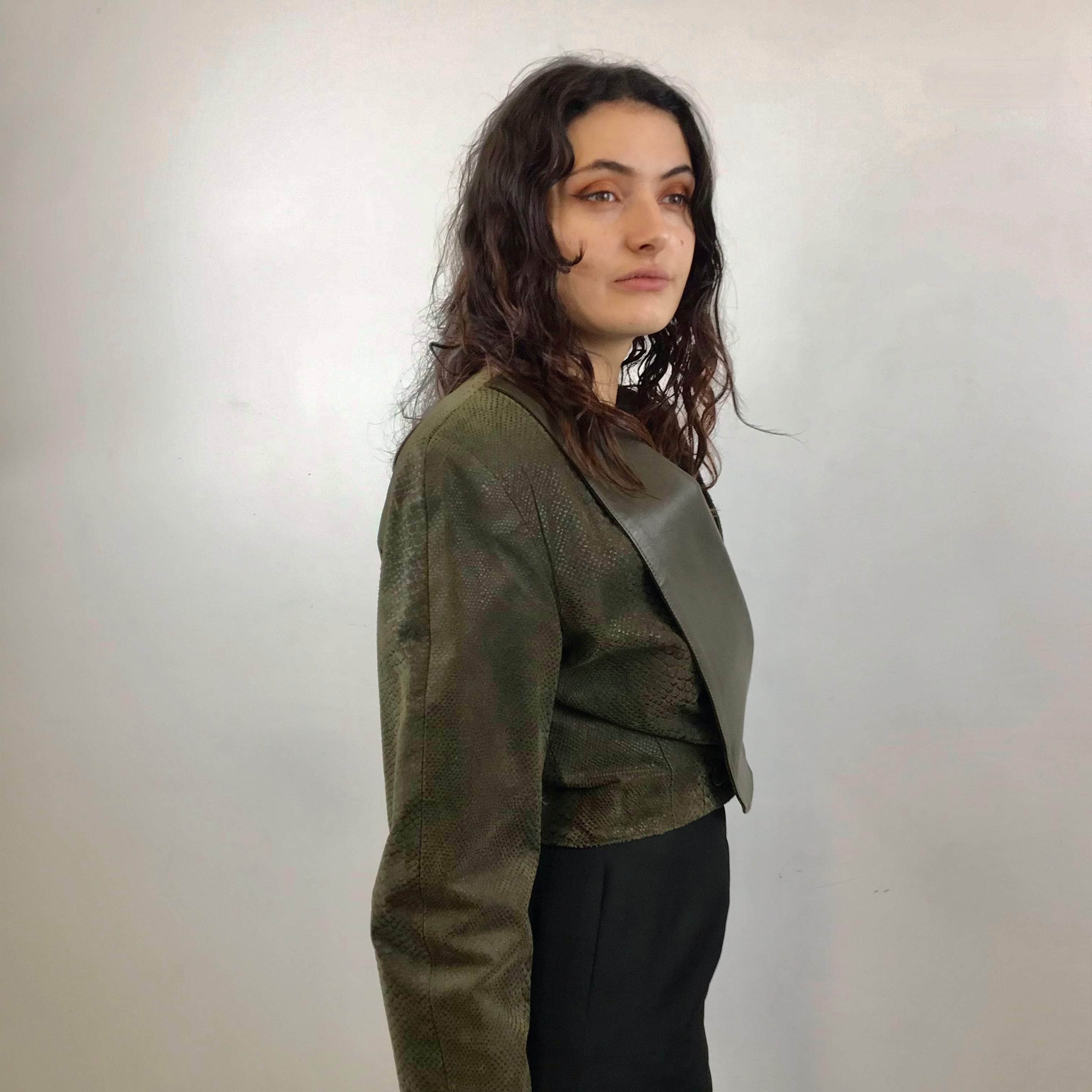 1980s Danier Cropped Leather Jacket Medium - Image 6