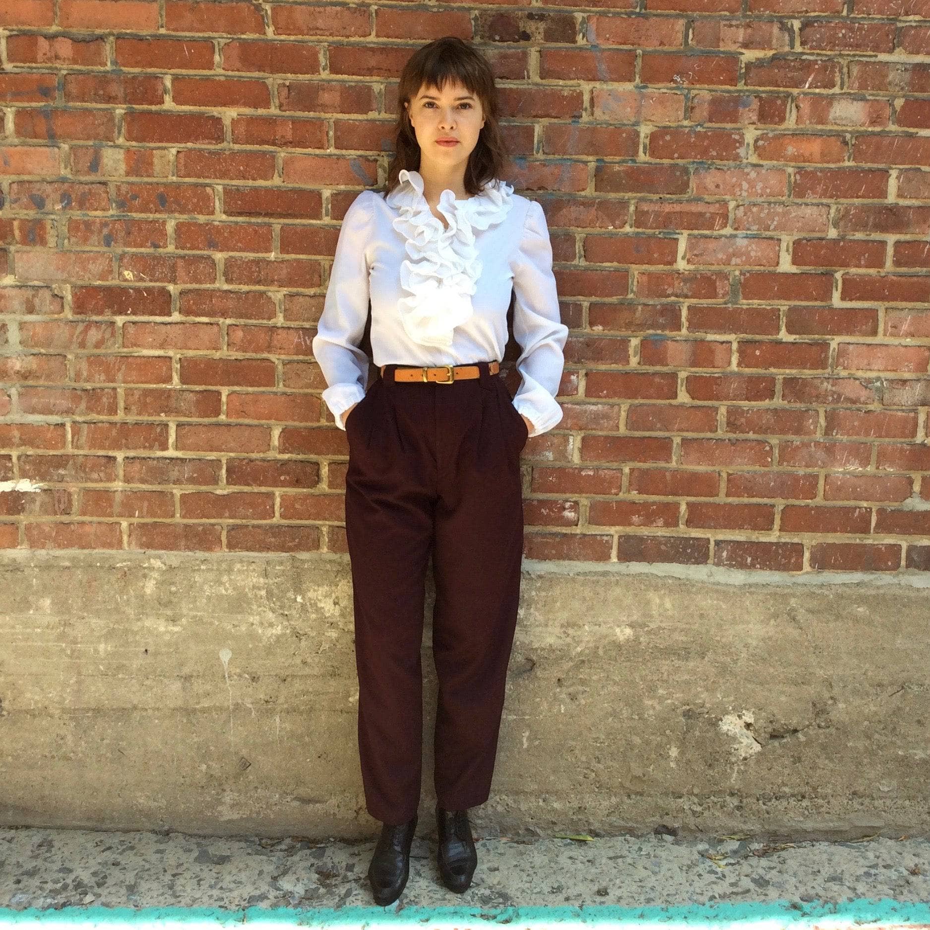 1980s High Waisted Pleated Burgundy Pants S - Image 3