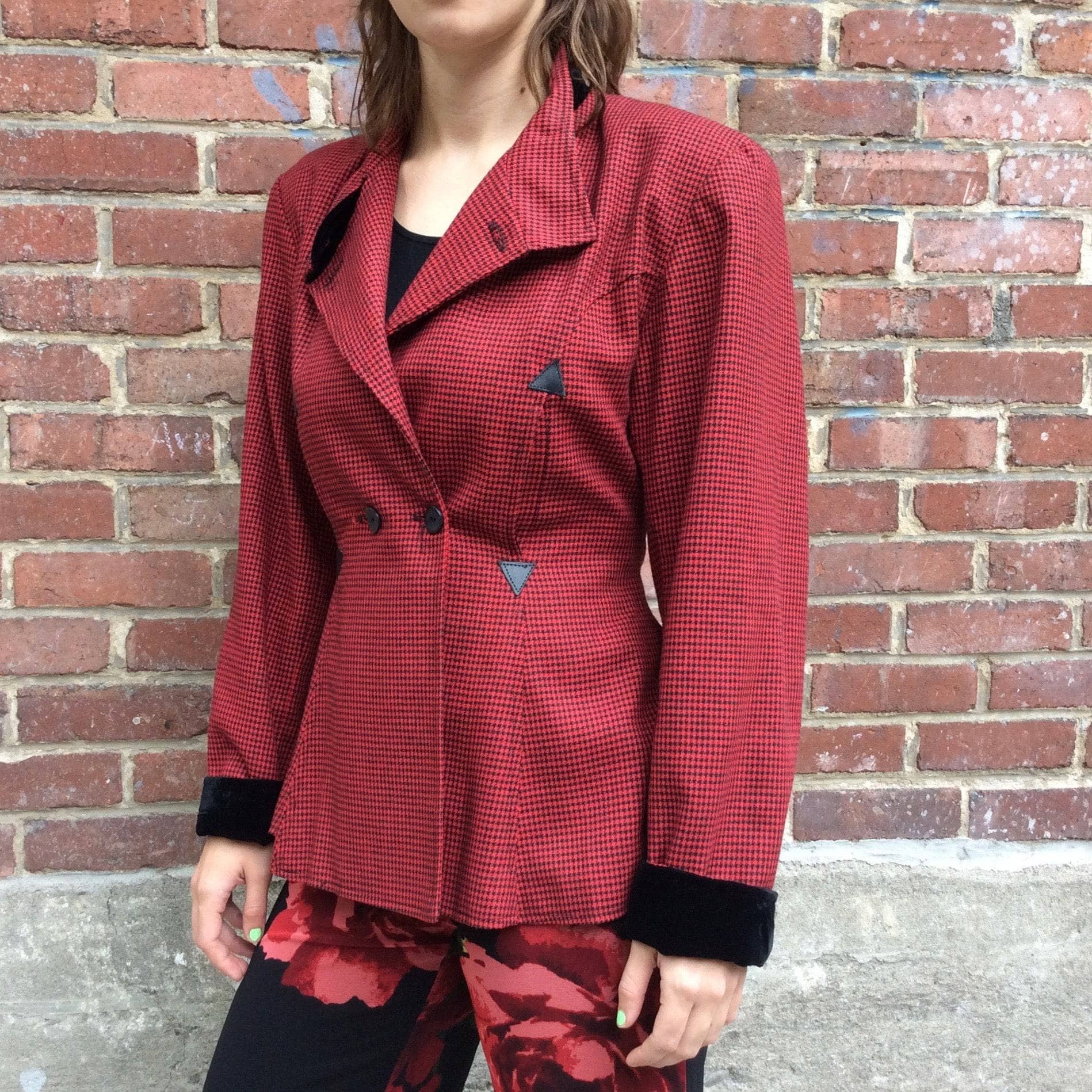 1980s Red Fitted Houndstooth Blazer Small - Image 5