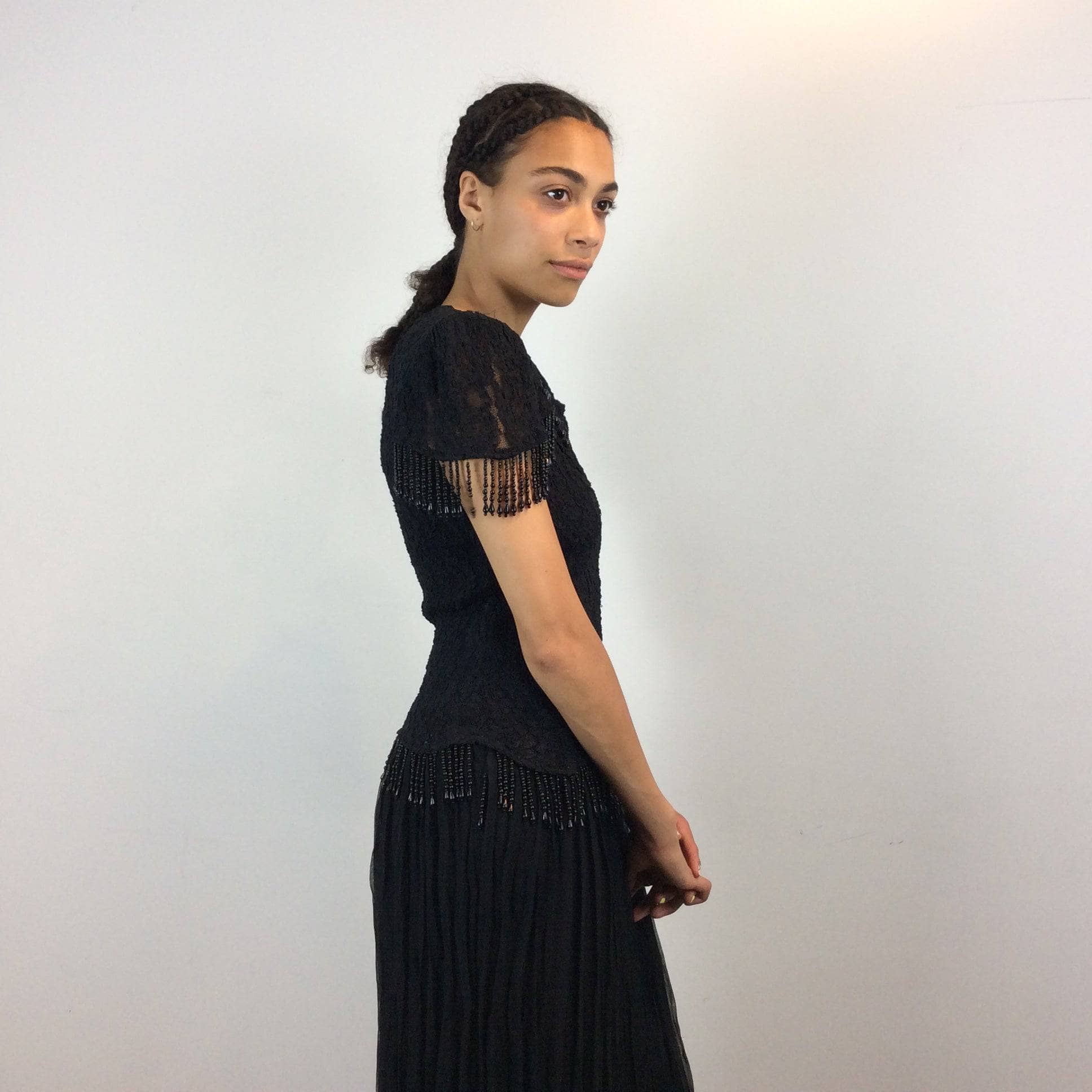 1980s Short sleeves Black Lace with Beaded Fringe Midi Dress S/M - Image 5