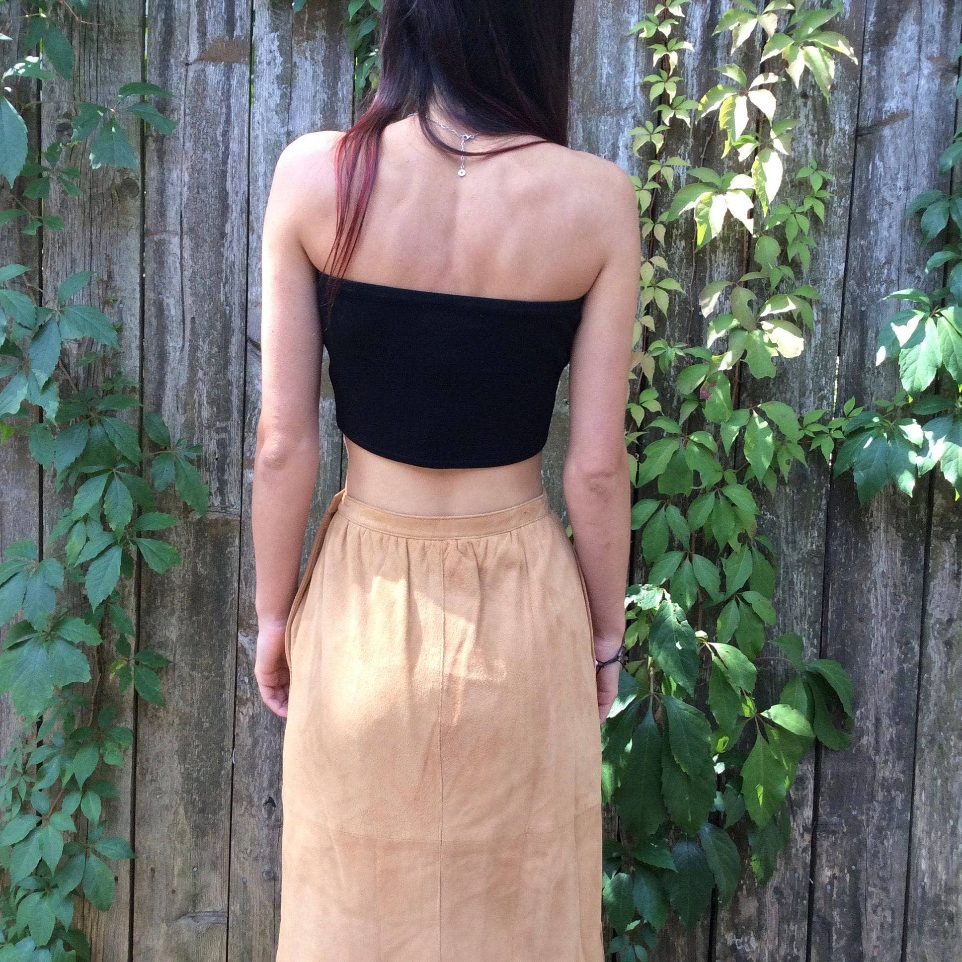 1980s Straight Cut Midi length Caramel Suede Skirt Extra-small - Image 5