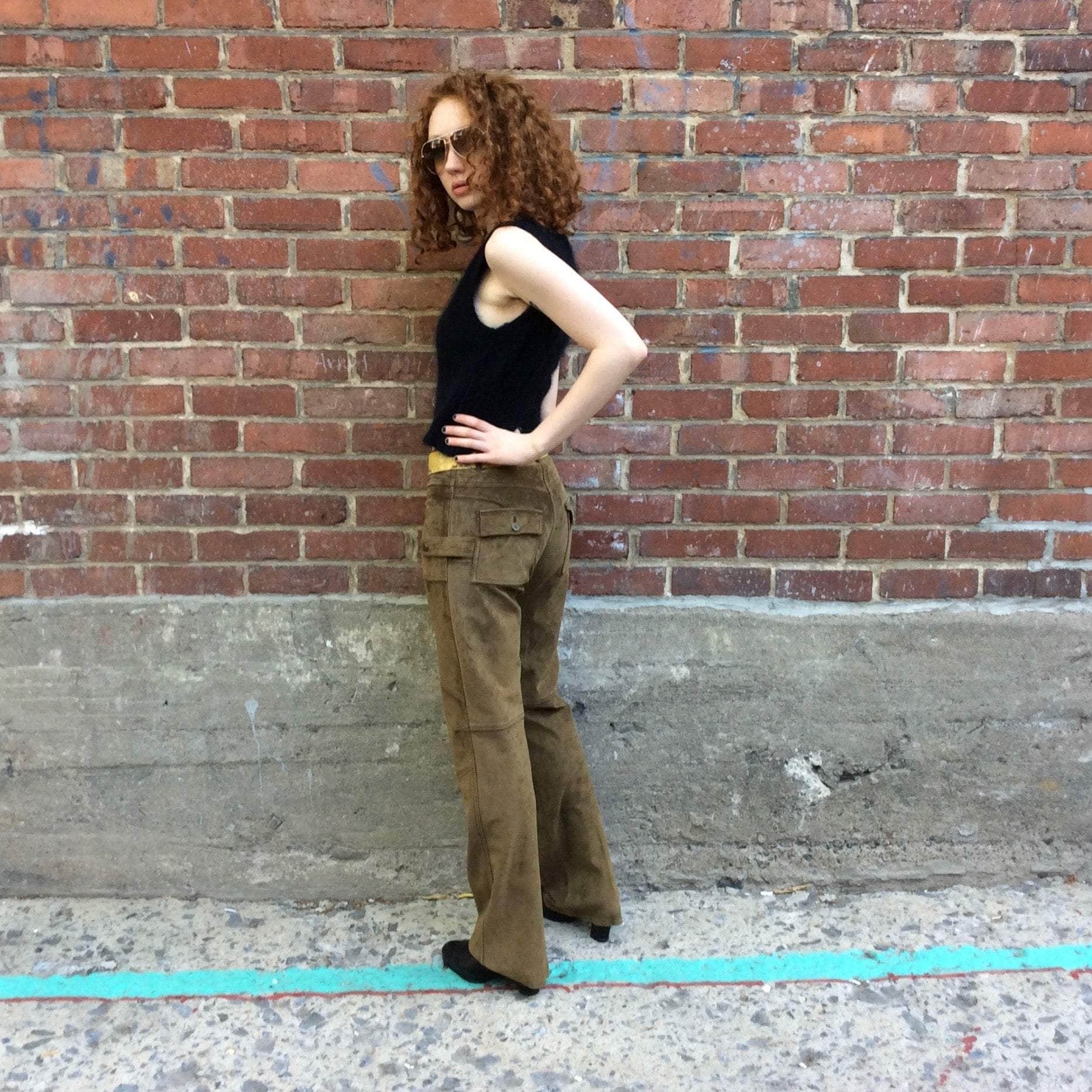 1990s-2000s Mid Rise Straight Leg Khaki Suede Pants Small - Image 5