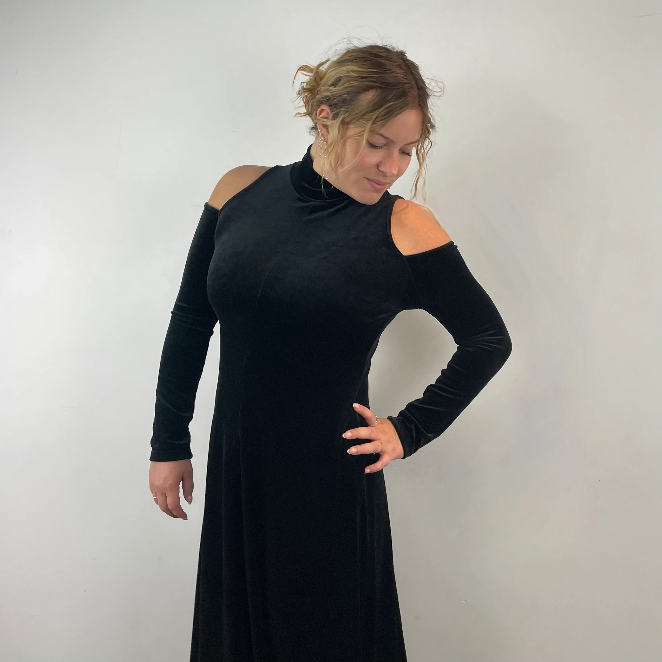 1990s Black Velvet Cutout Sleeve Maxi Dress Large