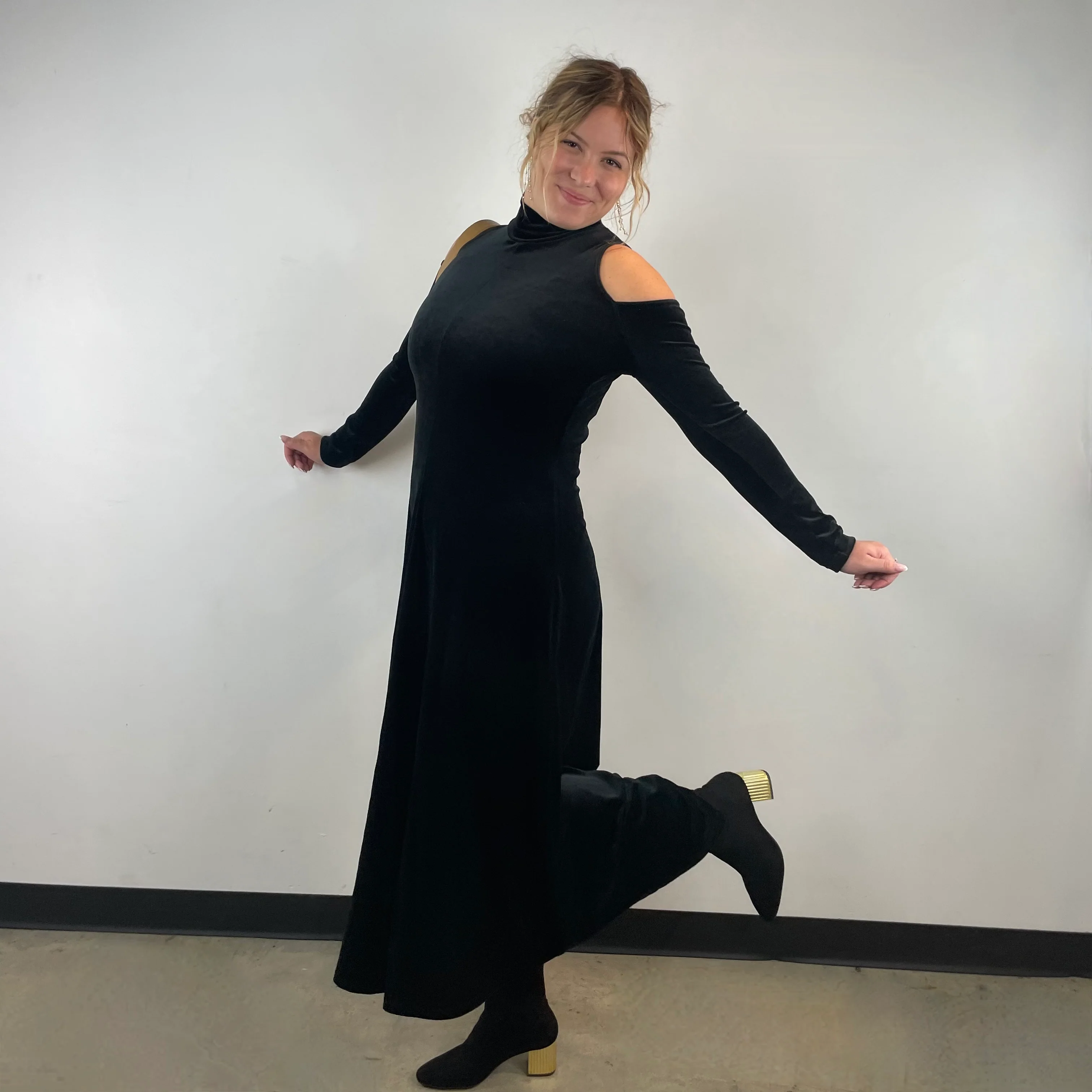 1990s Black Velvet Cutout Sleeve Maxi Dress Large - Image 5