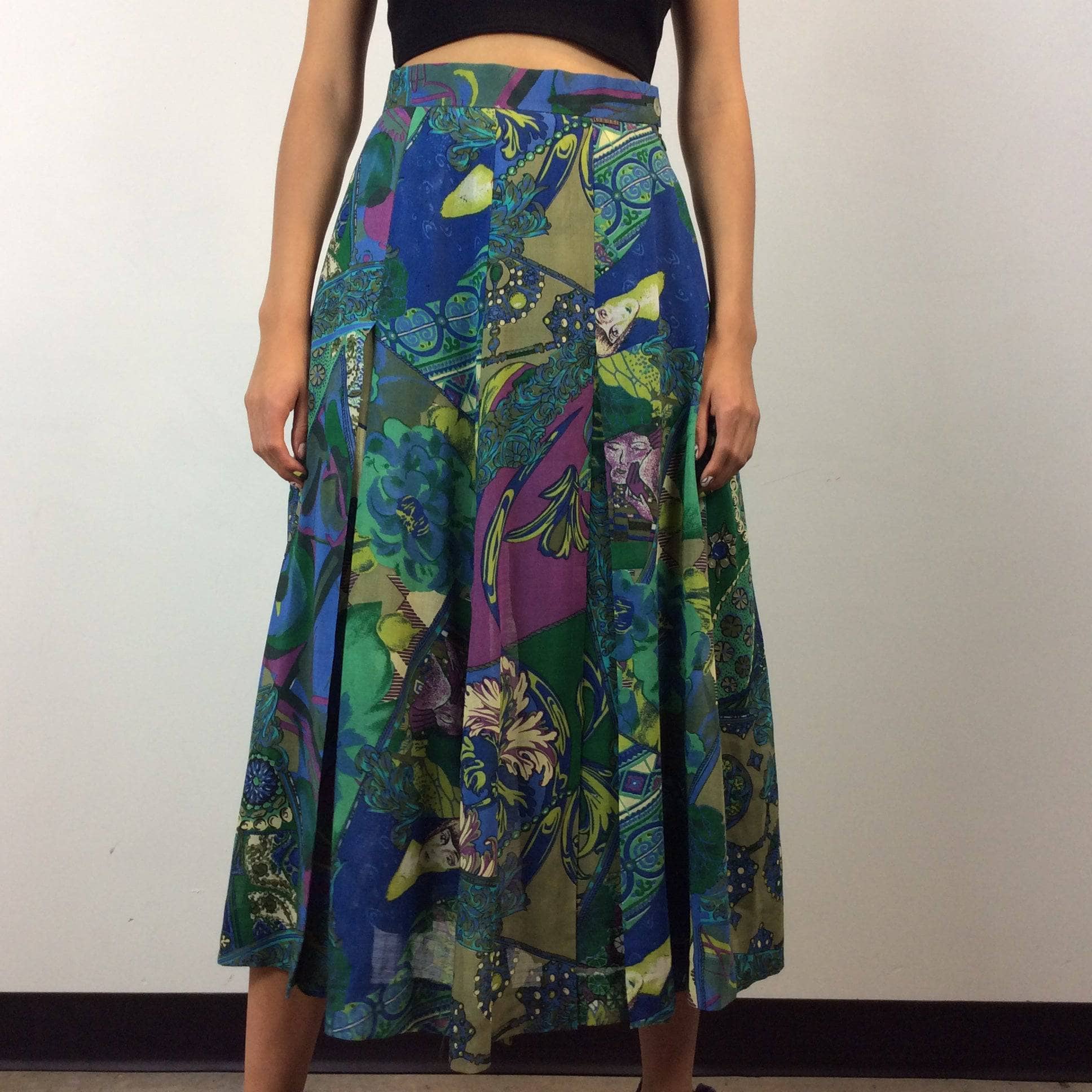 1990s Geiger Bold Print Pleated  Midi Skirt Small/Medium - Image 4