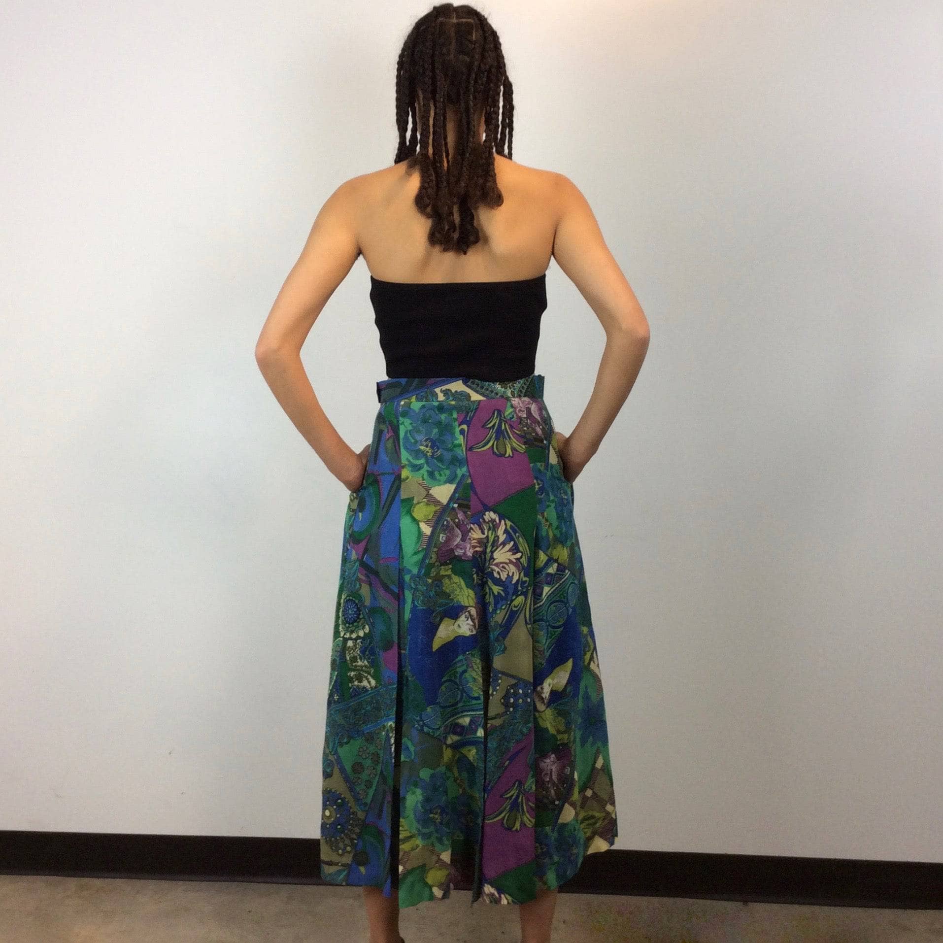 1990s Geiger Bold Print Pleated  Midi Skirt Small/Medium - Image 6